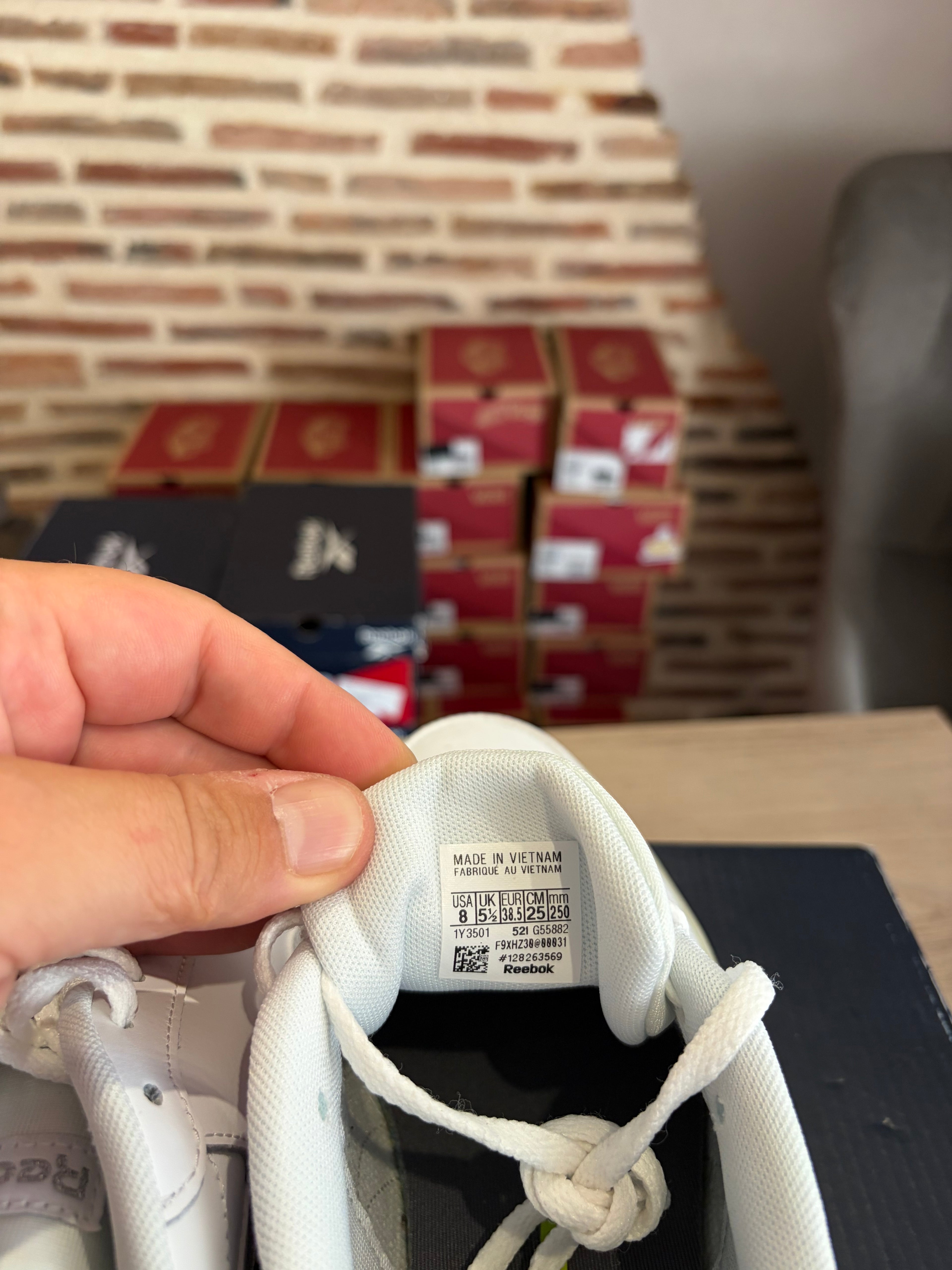 Reebok Royal Techque T CE Femme Blanche – Pointure 38,5 – Neuves avec boîte