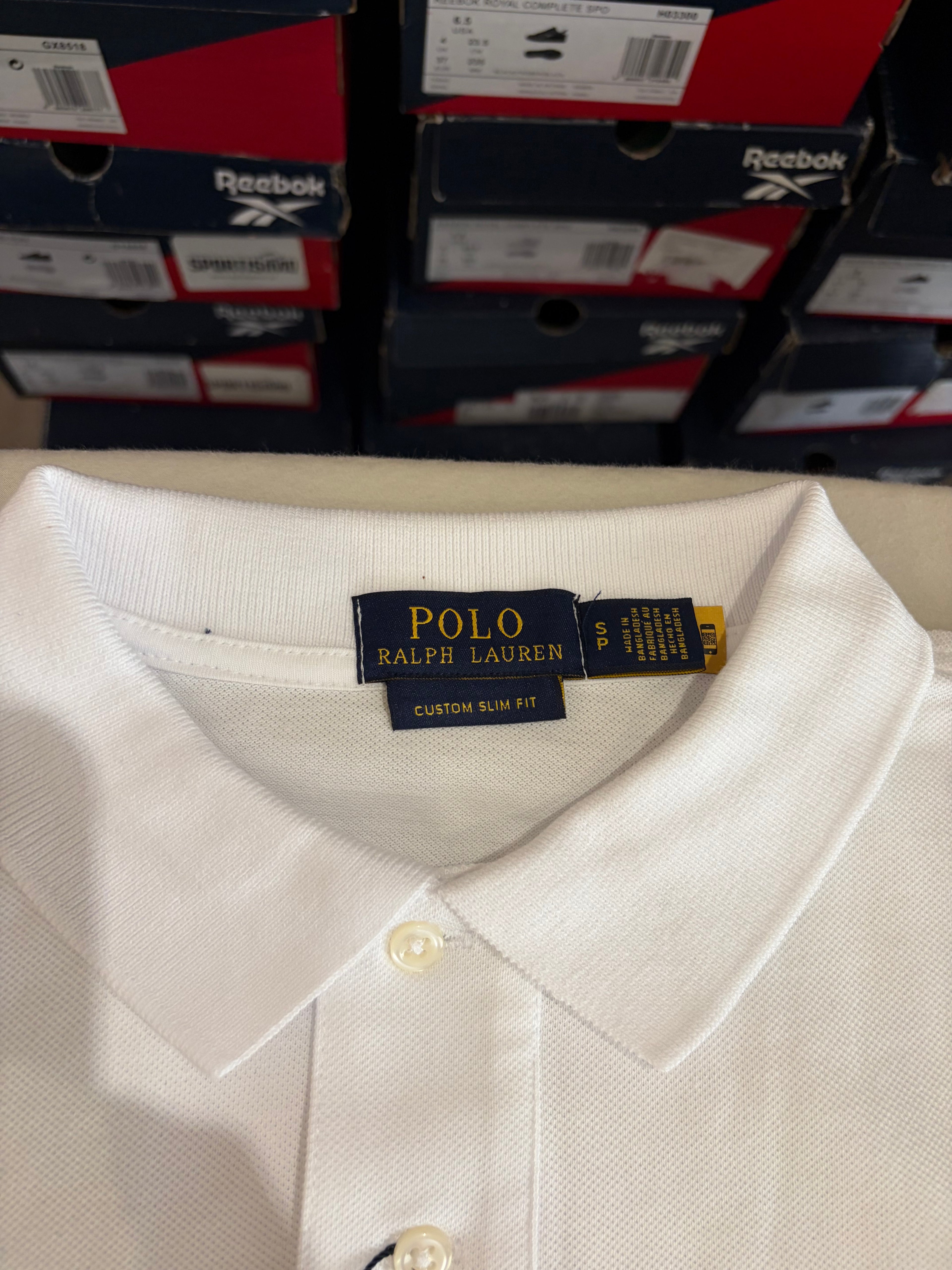 Polo Ralph Lauren Custom Slim Fit Blanc Logo Bleu Marine Homme Taille S – Neuf avec étiquette