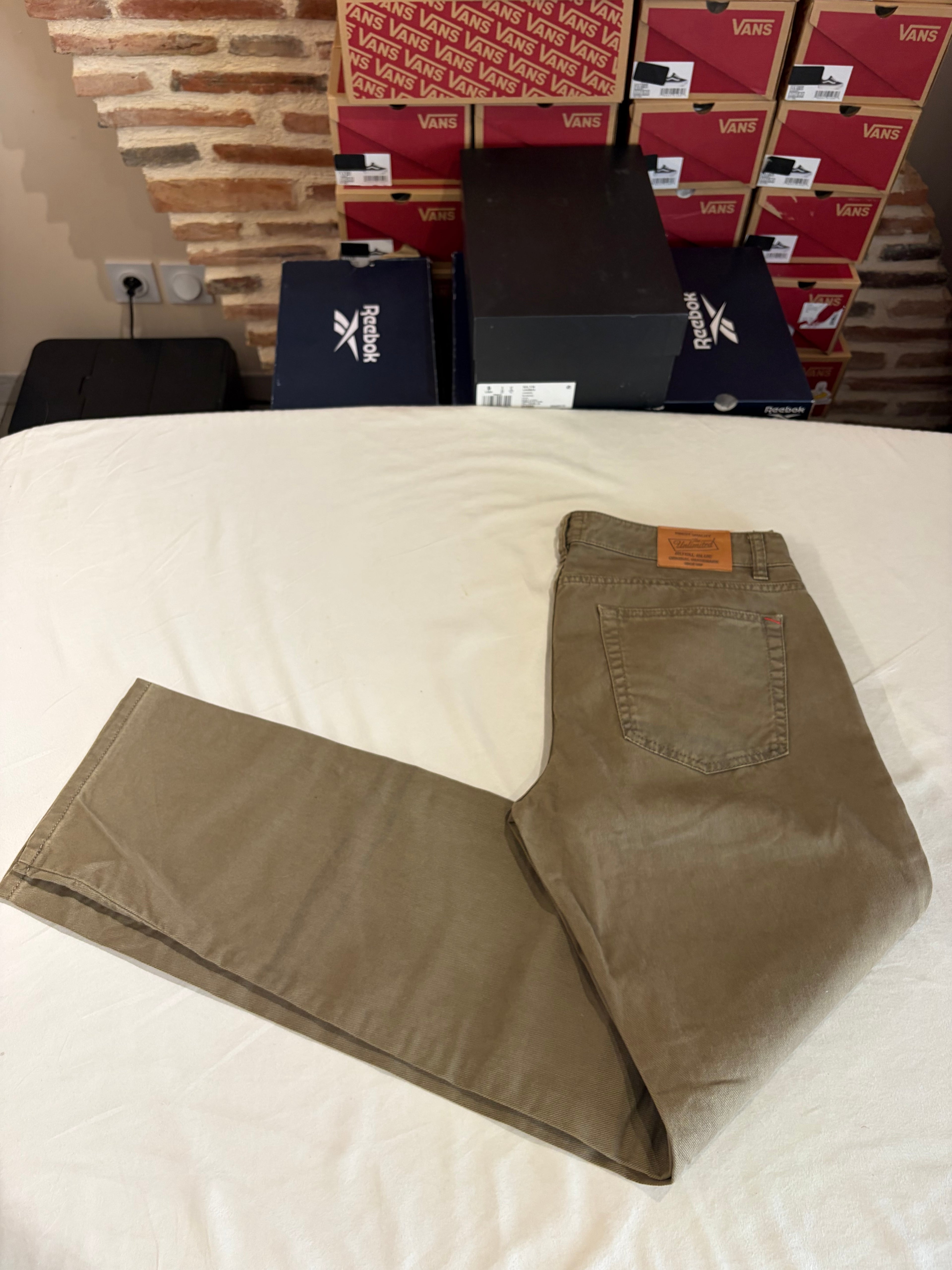 Unlimited Royal Blue Pantalon Slim Fit Homme Beige Taille 34 Neuf avec Étiquette