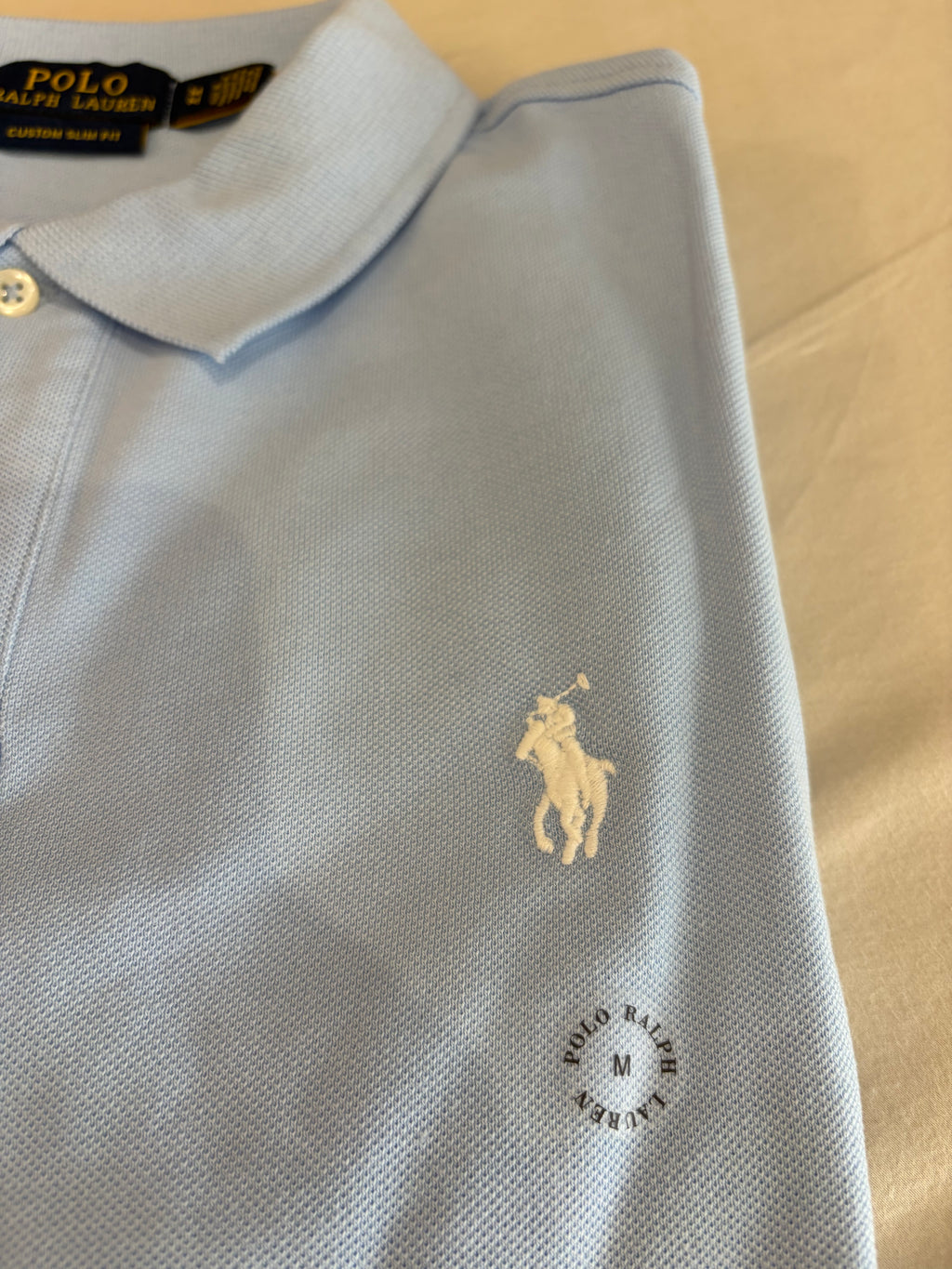 Polo Ralph Lauren Custom Slim Fit Bleu Ciel Logo Blanc Homme Taille M – Neuf avec étiquette