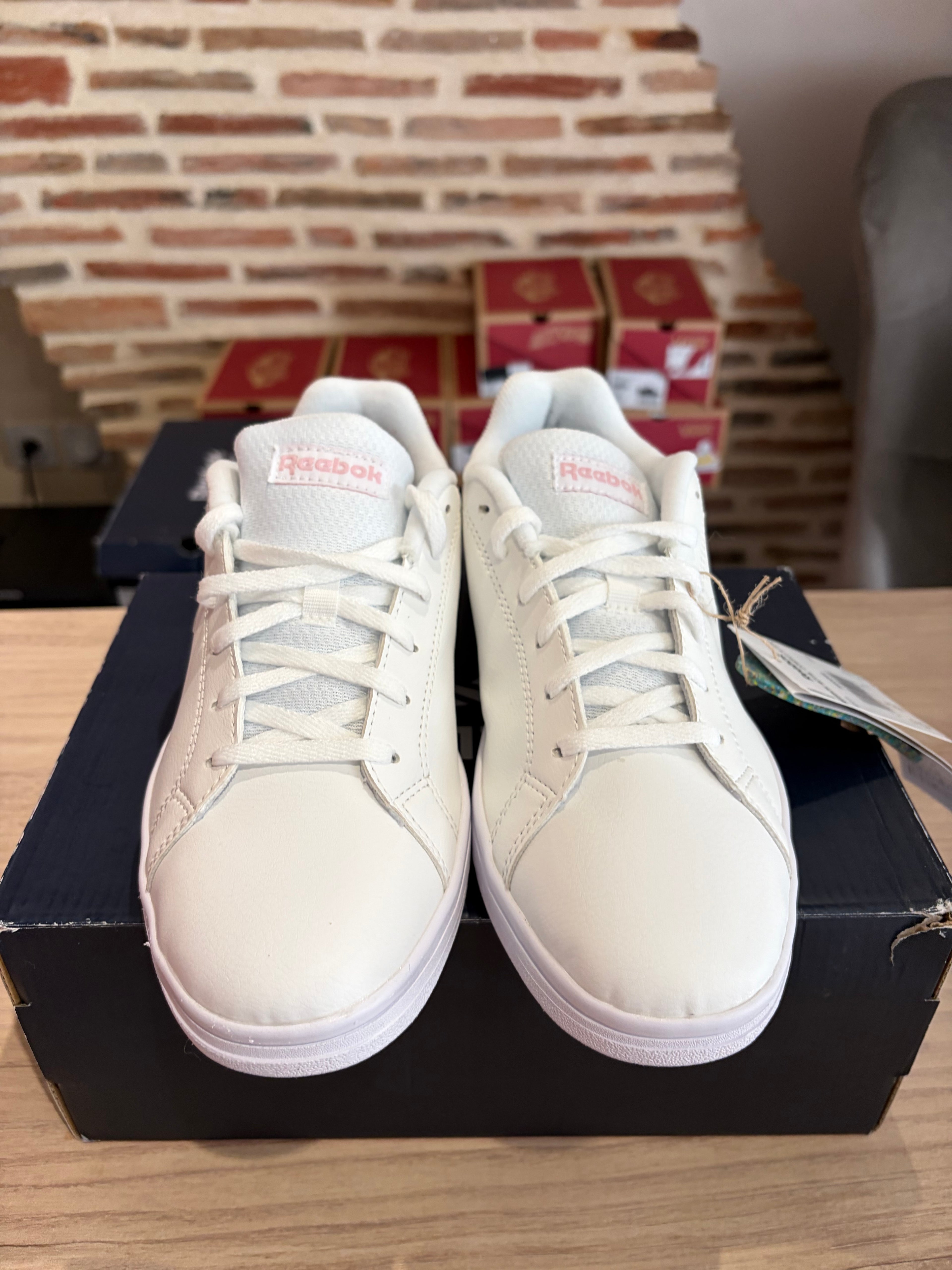 Reebok Royal Complete Sport Femme Blanche – Pointure 38 – Neuves avec boîte