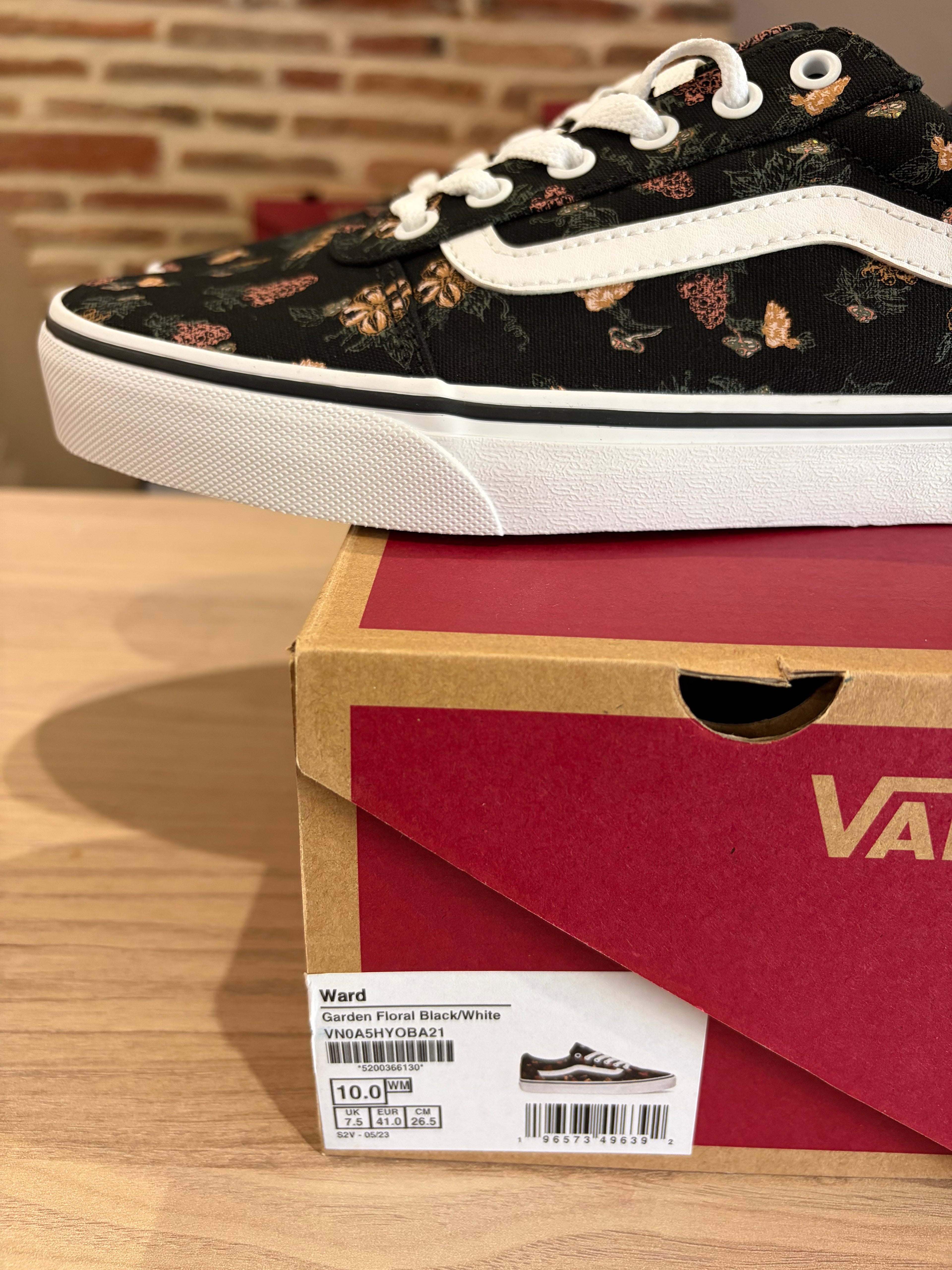 Vans Ward Garden Floral Black/White – Baskets Femme Taille 41