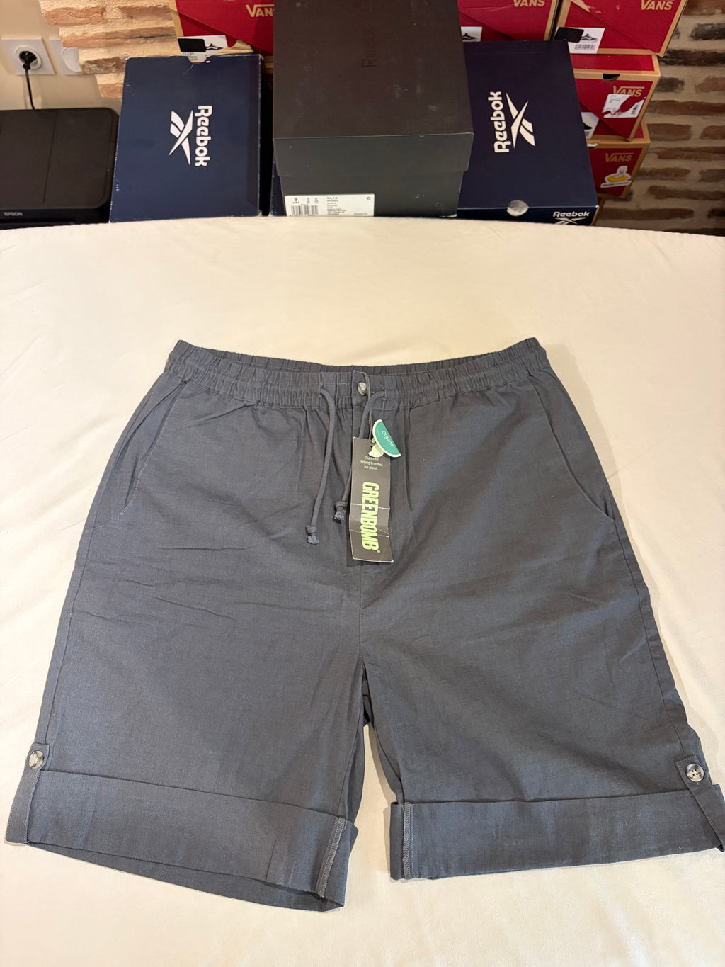 Short Greenbomb Homme Fair Organic Storm Grey – Coton Bio GOTS taille L – Neuf avec étiquette