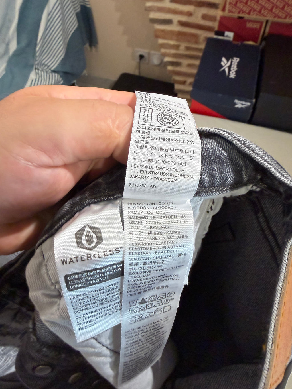 Jean Levi's® 501® Original Femme Gris Délavé – Taille W27 L32 – Neuf avec Étiquette