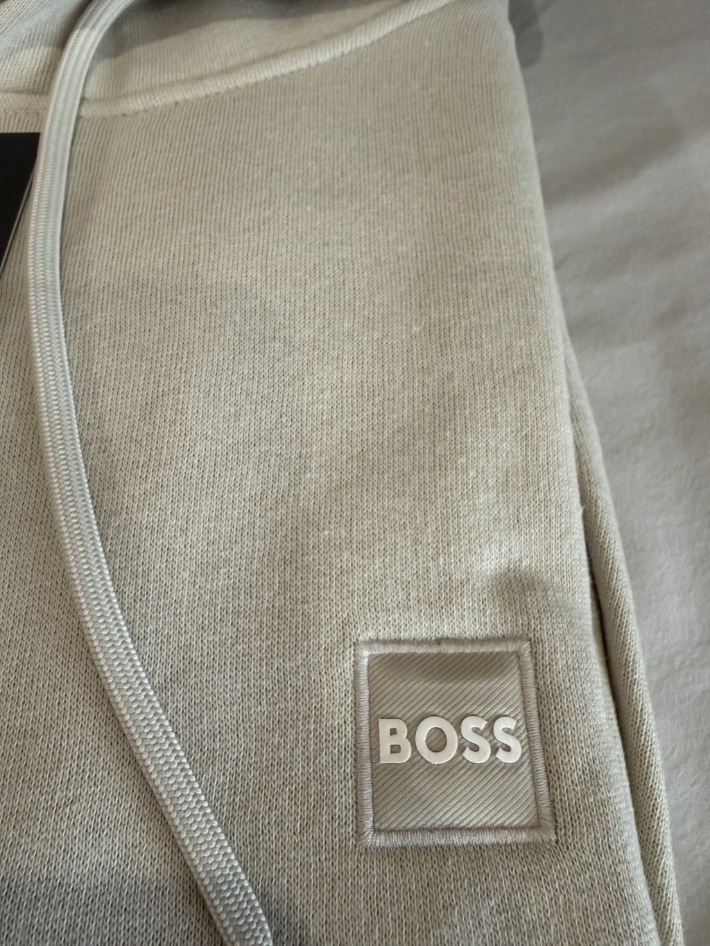 BOSS Sweat à capuche homme beige clair logo patch – Taille XL – Neuf avec étiquette