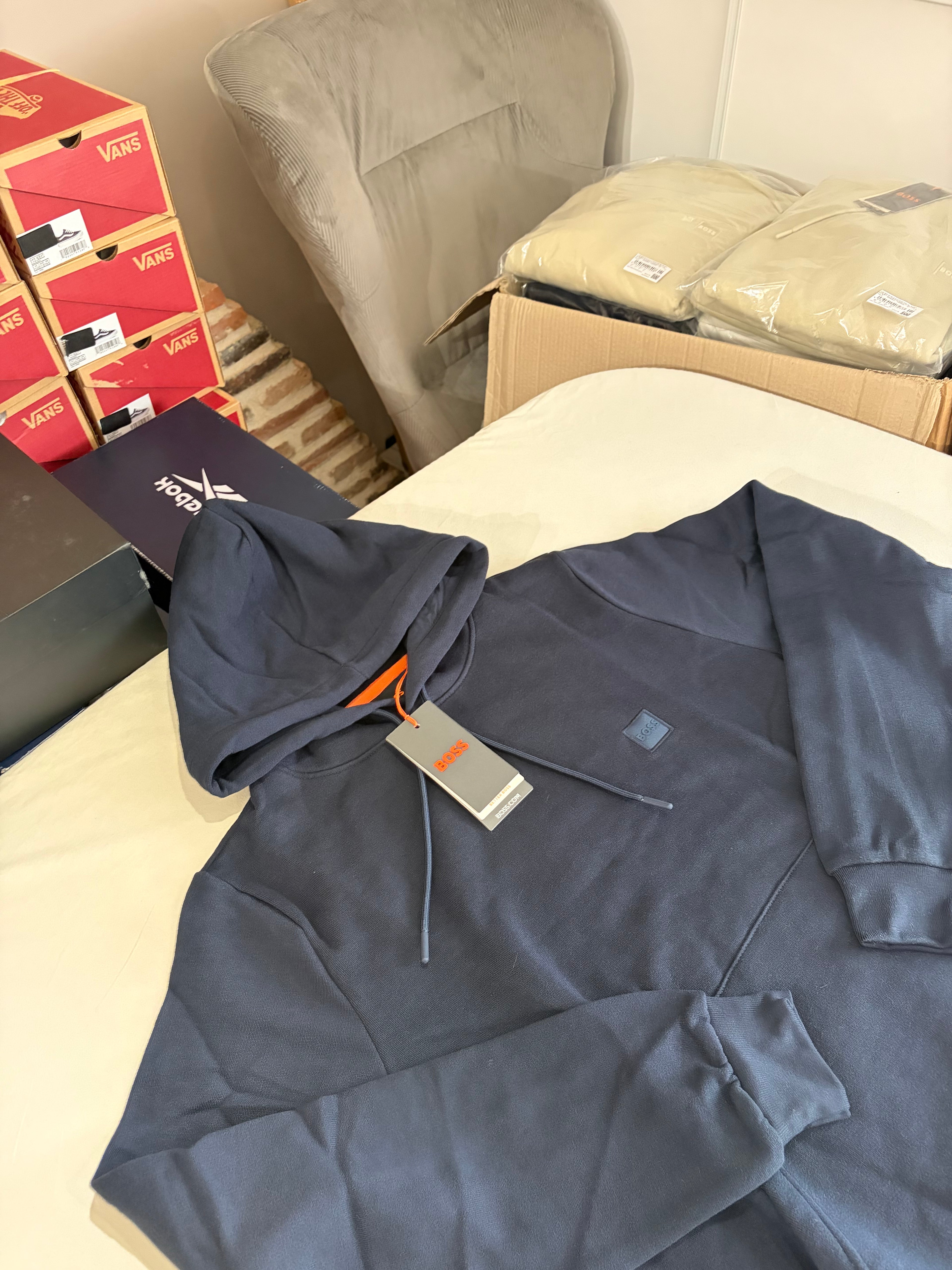 Sweat à capuche BOSS Homme Bleu Marine Dark Blue Taille M - Logo Patch - Neuf