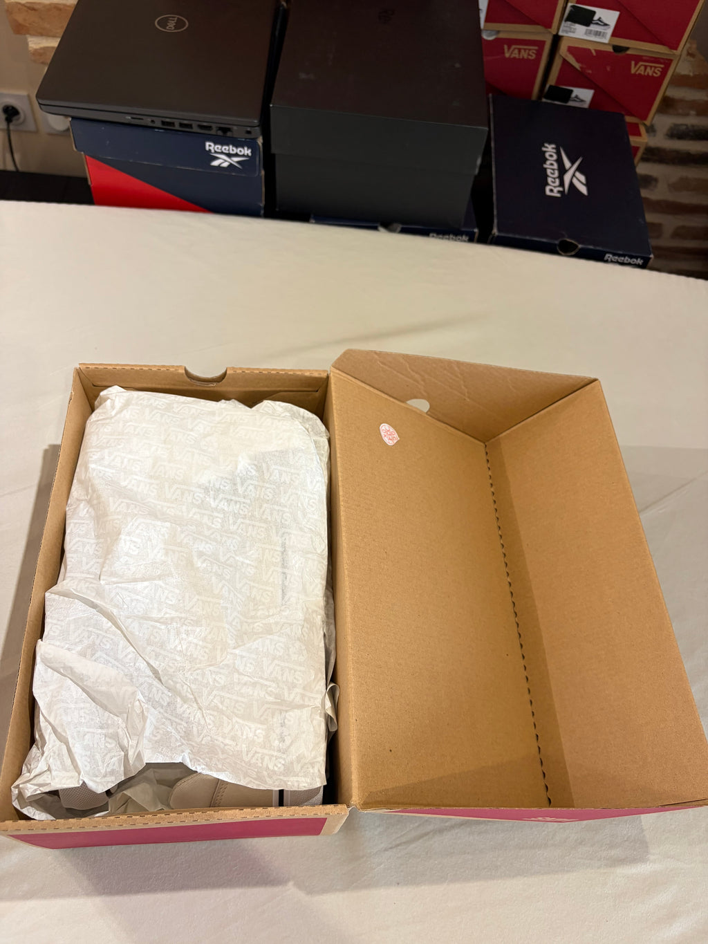Vans Ward Deluxe Tumble Leather Birch – Homme – Taille 40,5 – Neuves avec boîte