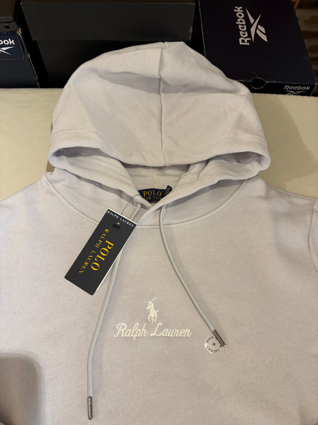 Sweat à capuche Polo Ralph Lauren gris perle brodé – Homme – Taille M