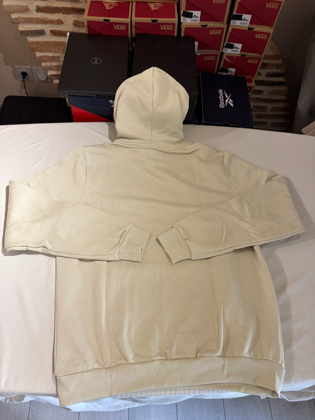BOSS – Sweat à Capuche Homme Beige Clair Logo Patch – Taille XXL