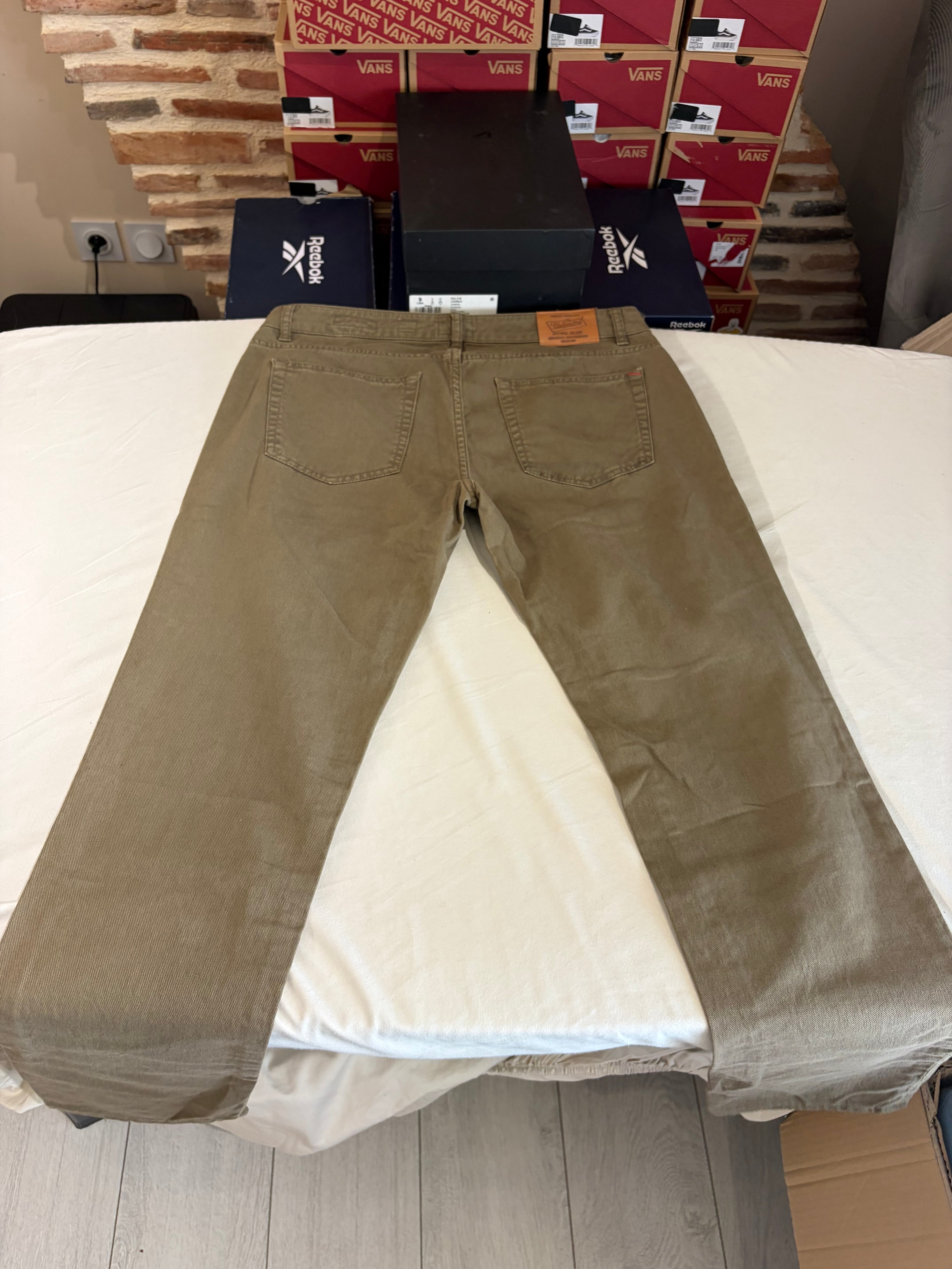 Unlimited Royal Blue Pantalon Slim Fit Homme Beige Taille 34 Neuf avec Étiquette
