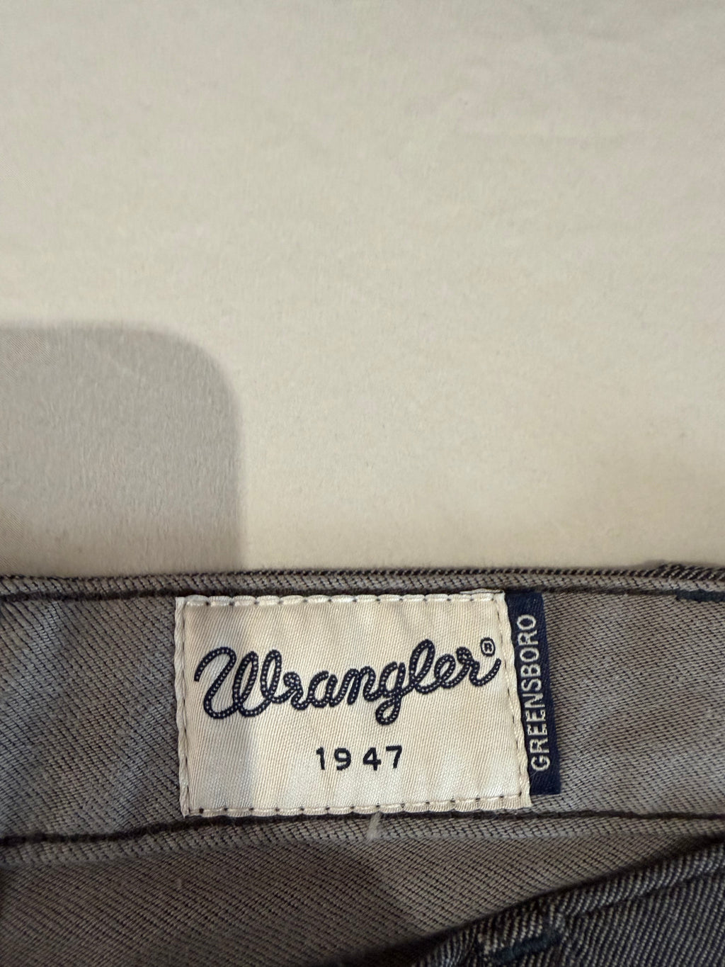 Jean Wrangler Greensboro Modern Straight Homme Gris W34 L34 Neuf