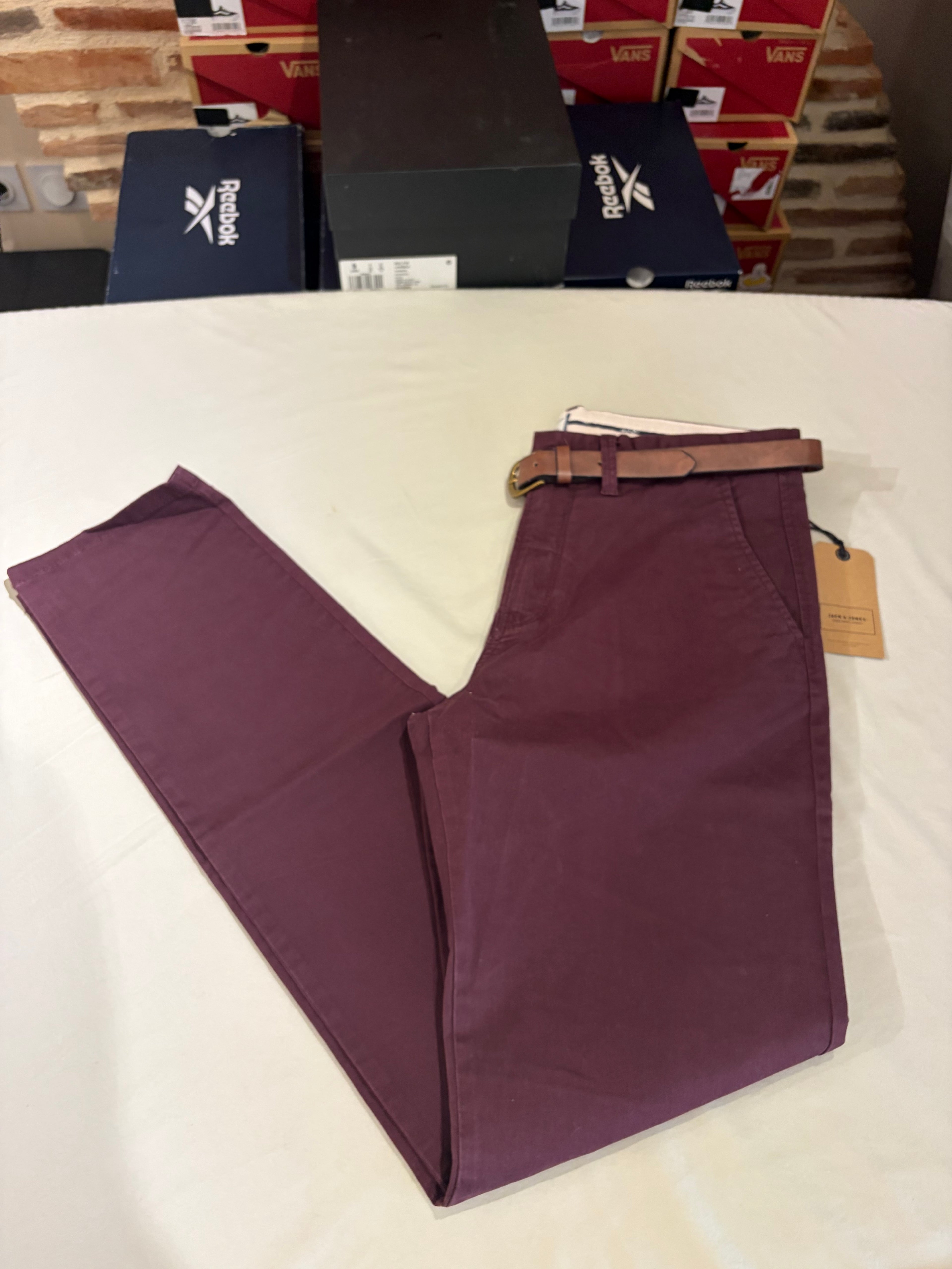 Pantalon Chino Jack & Jones JJICODY JJSPENCER Bordeaux W31 L34 Neuf avec Ceinture