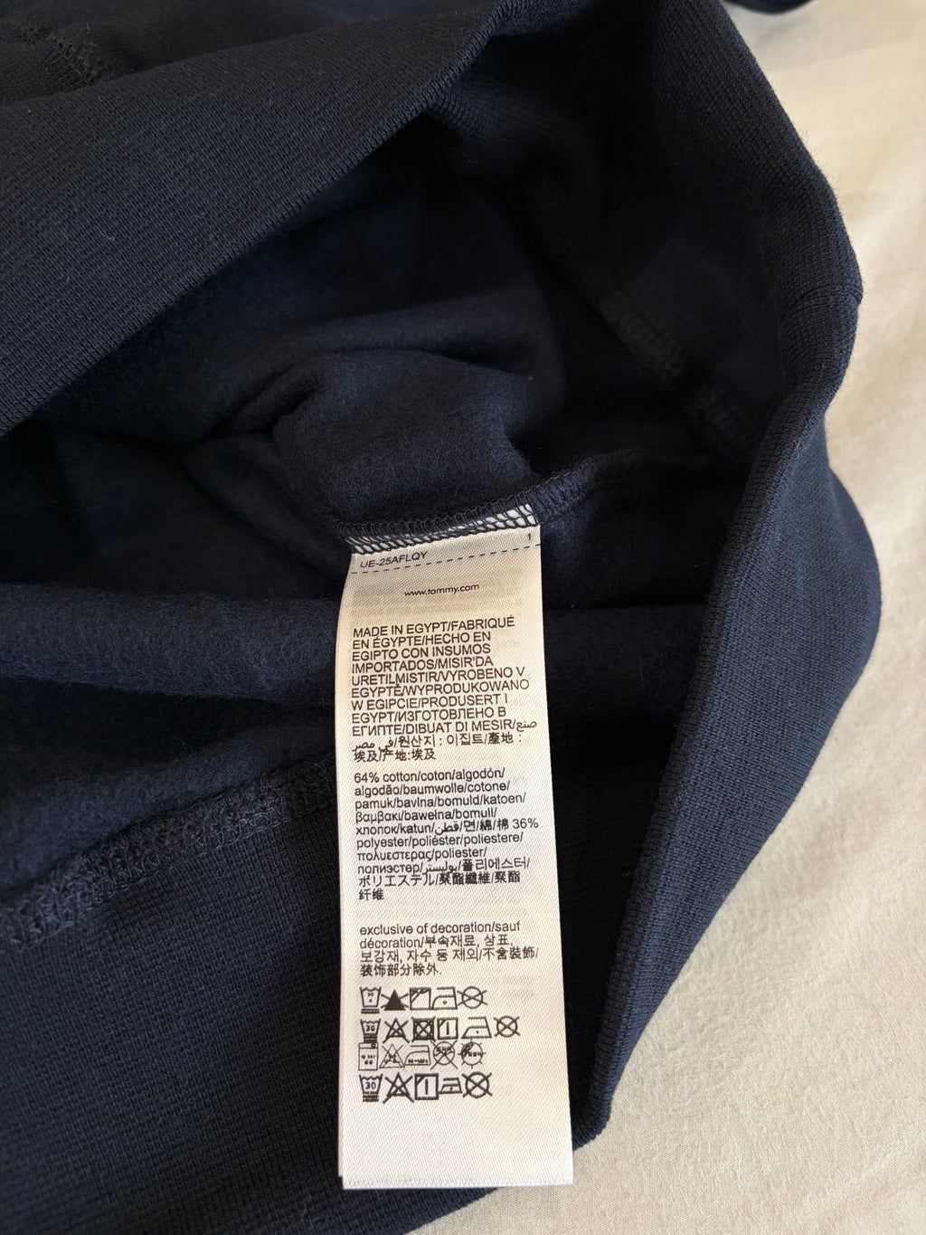 Sweat à Capuche Tommy Hilfiger Homme Bleu Marine – Logo Brodé EST. 1985 – Taille XL – Neuf