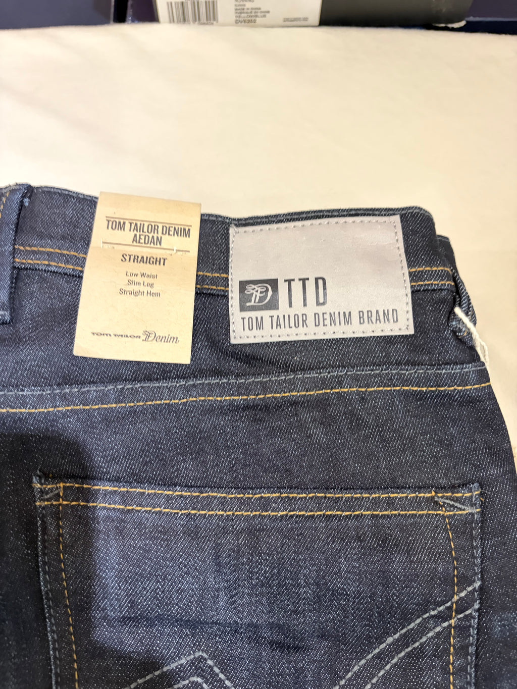 Jean Tom Tailor Denim Aedan Straight Homme Bleu Brut Foncé – Neuf avec étiquettes – Taille 32/32