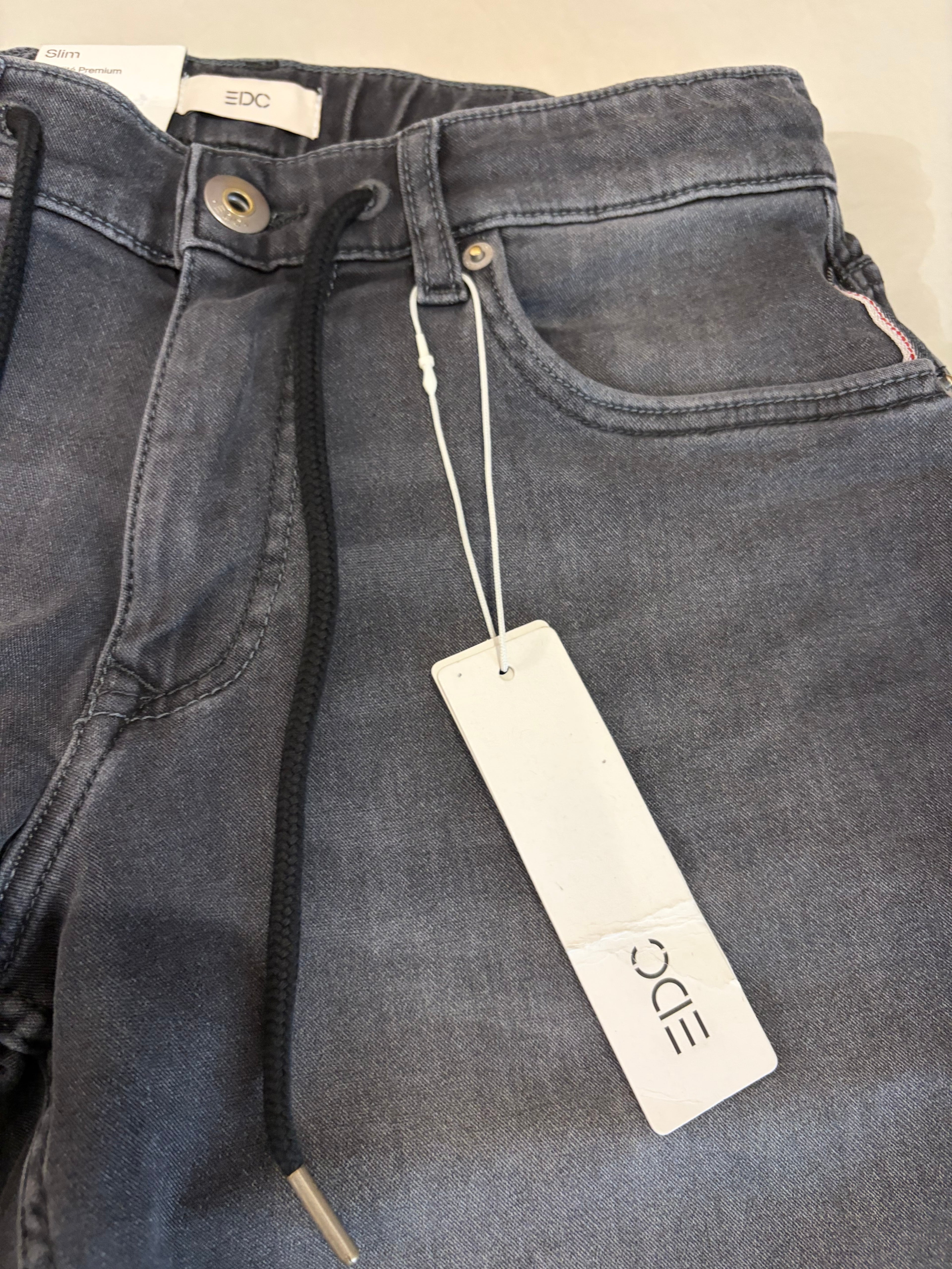 Short en Jean EDC by Esprit Slim Gris Homme Taille M Neuf avec Étiquette