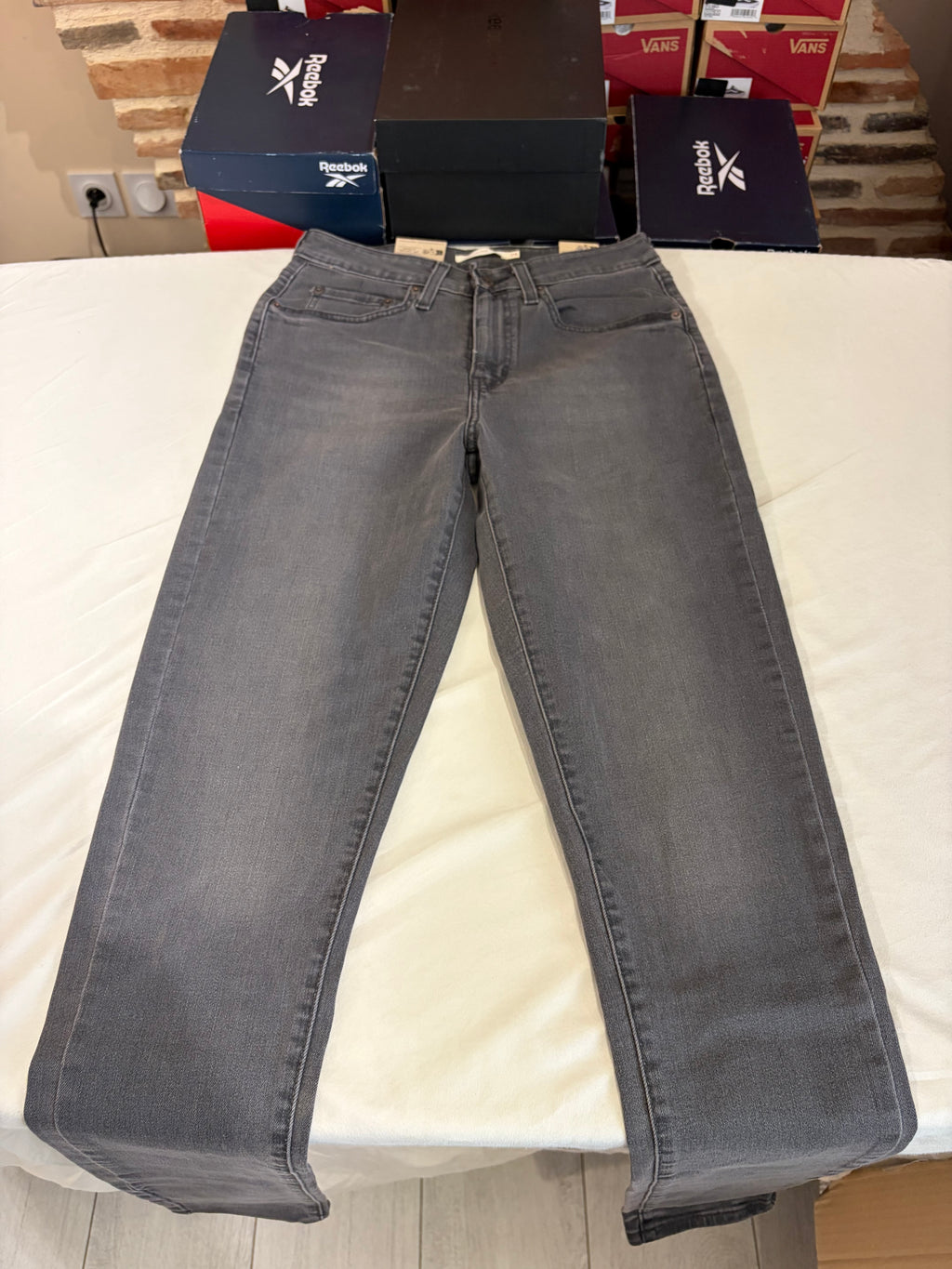 Jean Levi's® 721 High Rise Skinny Femme Gris Délavé – Taille W28 L34 – Neuf avec Étiquette