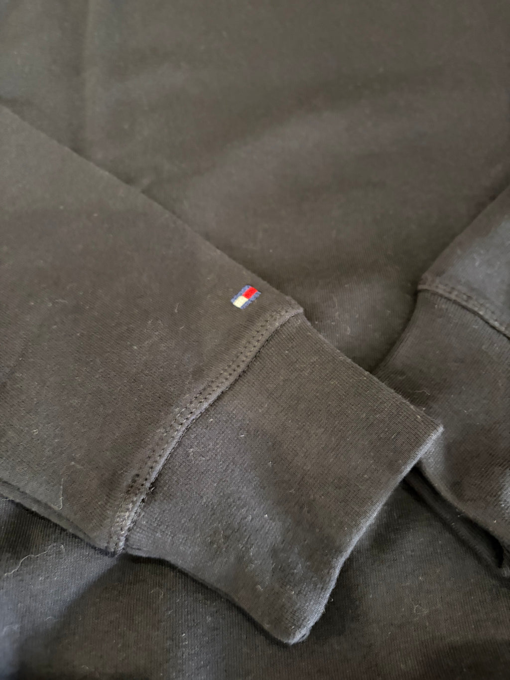 Tommy Hilfiger Sweat à Capuche Homme Logo Brodé Noir MW0MW10752 Taille L