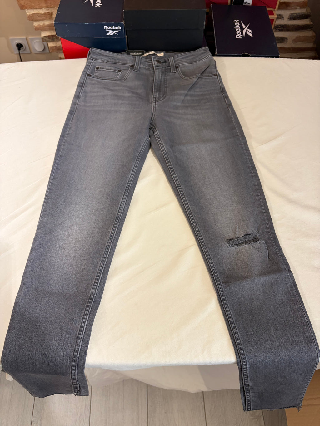 Jean Levi's® 721 High Rise Skinny Femme Gris Délavé – Taille W27 L30 – Neuf avec Étiquette