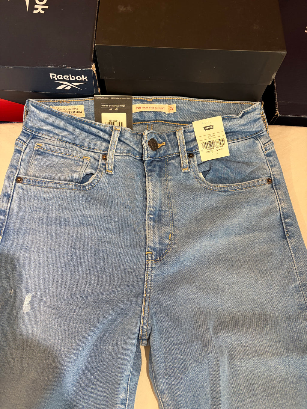 Jean Levi's® 721 High-Rise Skinny Femme Bleu Denim Clair – Taille W27 L30 – Neuf avec Étiquette