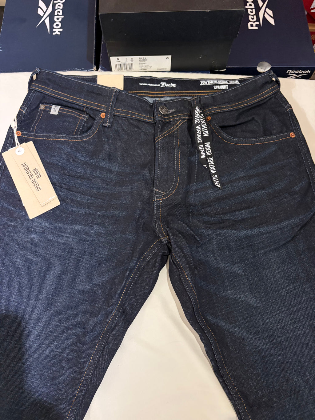 Jean Tom Tailor Denim Aedan Straight Homme Bleu Brut Foncé – Neuf avec étiquettes – Taille 32/34