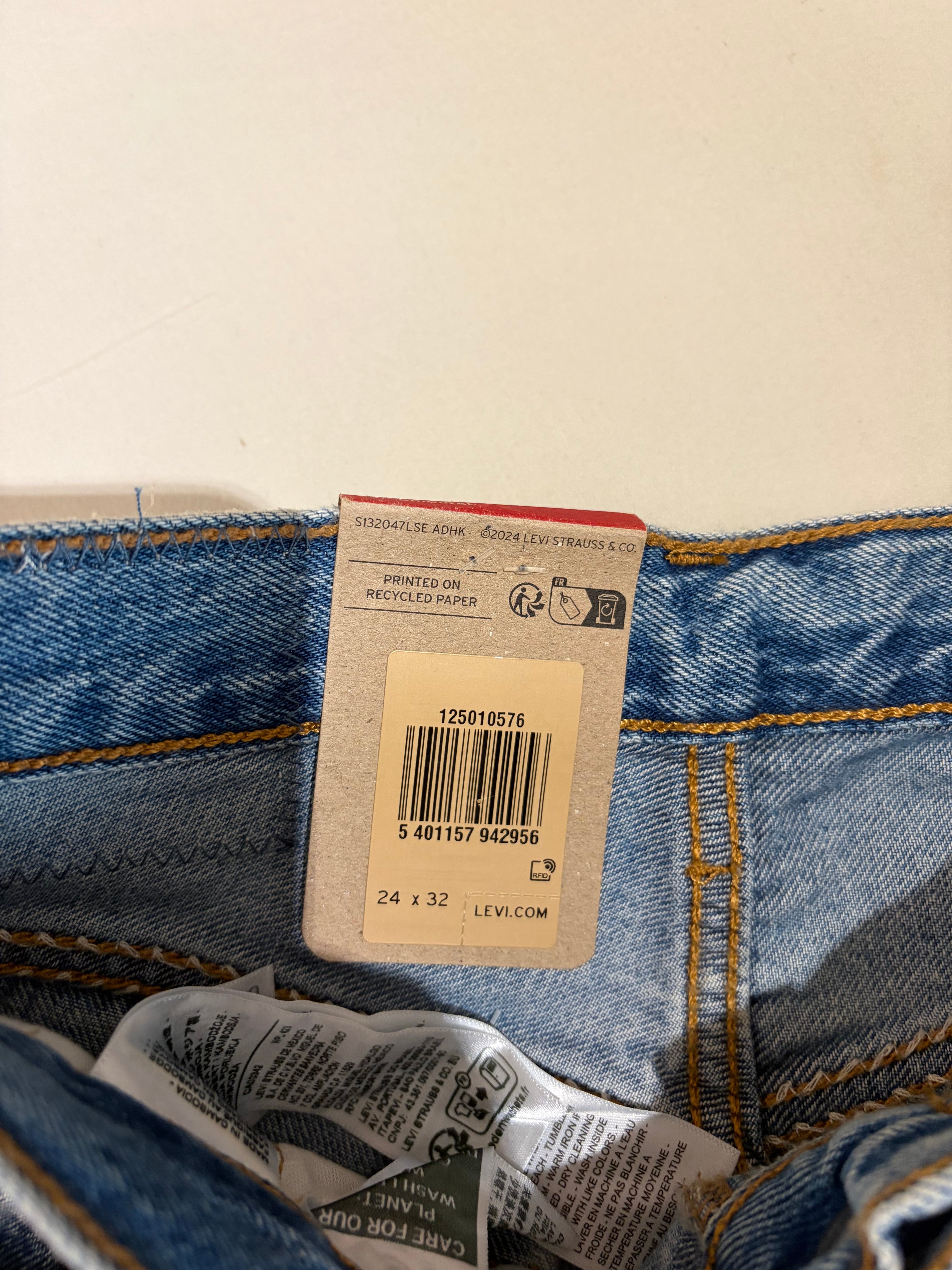 Levi's 501 Original Femme Bleu Clair 24x32 | Jean Droit Iconique Neuf