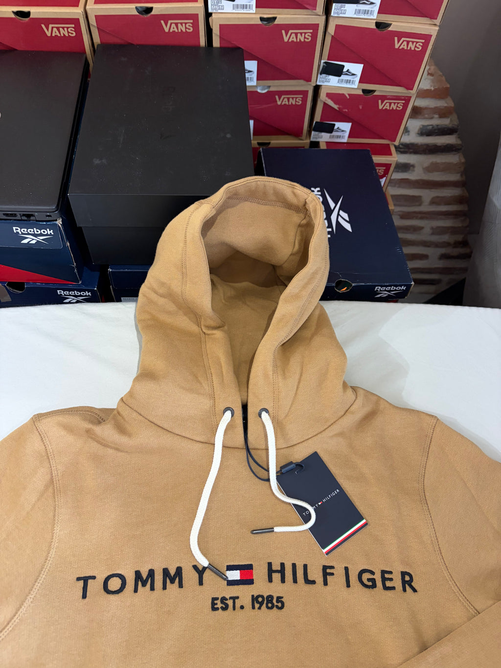 Sweat à capuche Tommy Hilfiger Logo Hoody Camel Homme Taille M
