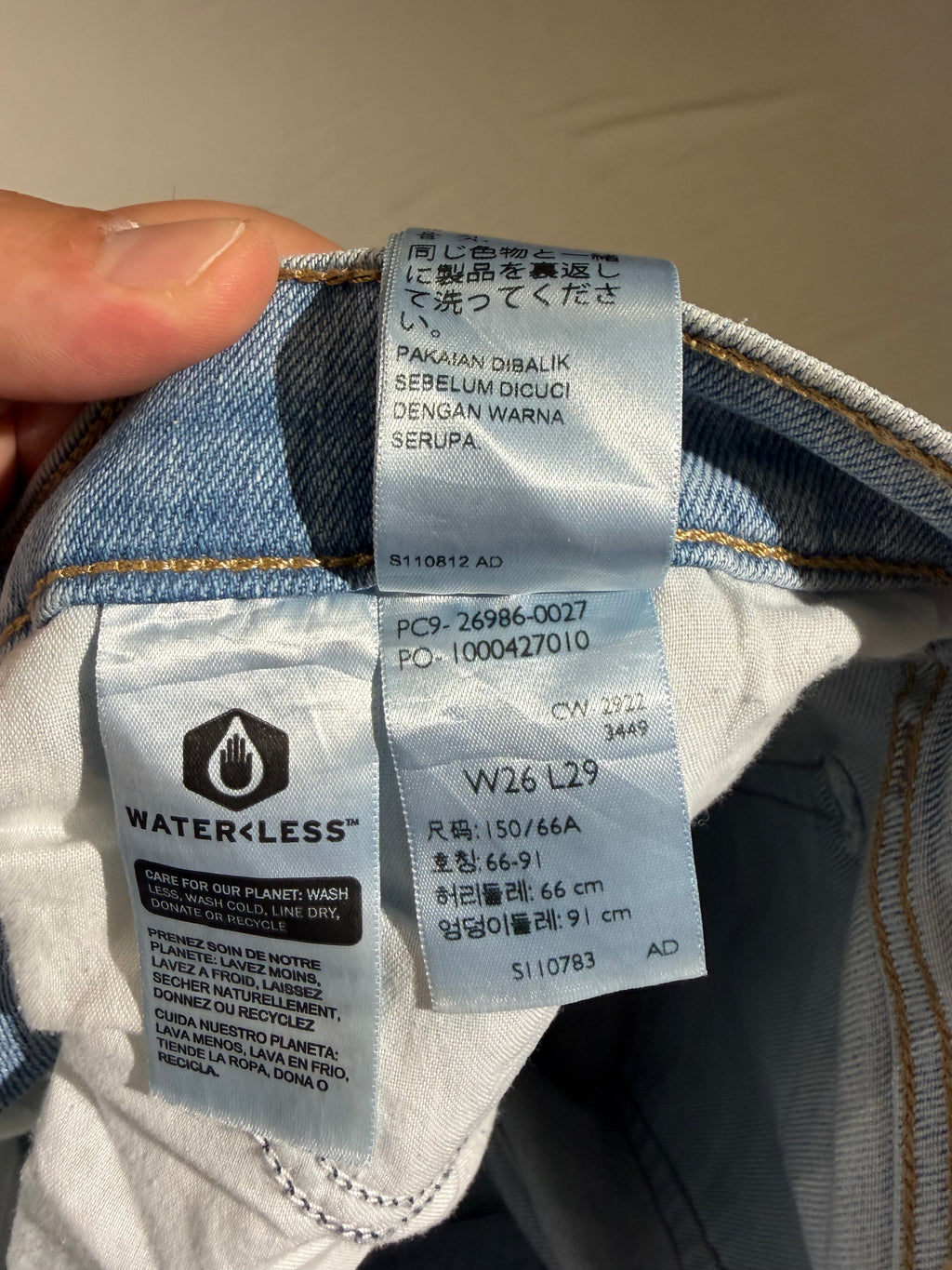 Jean Levi's® High Waisted Mom Femme Bleu Clair – Taille W26 – Neuf avec Étiquette