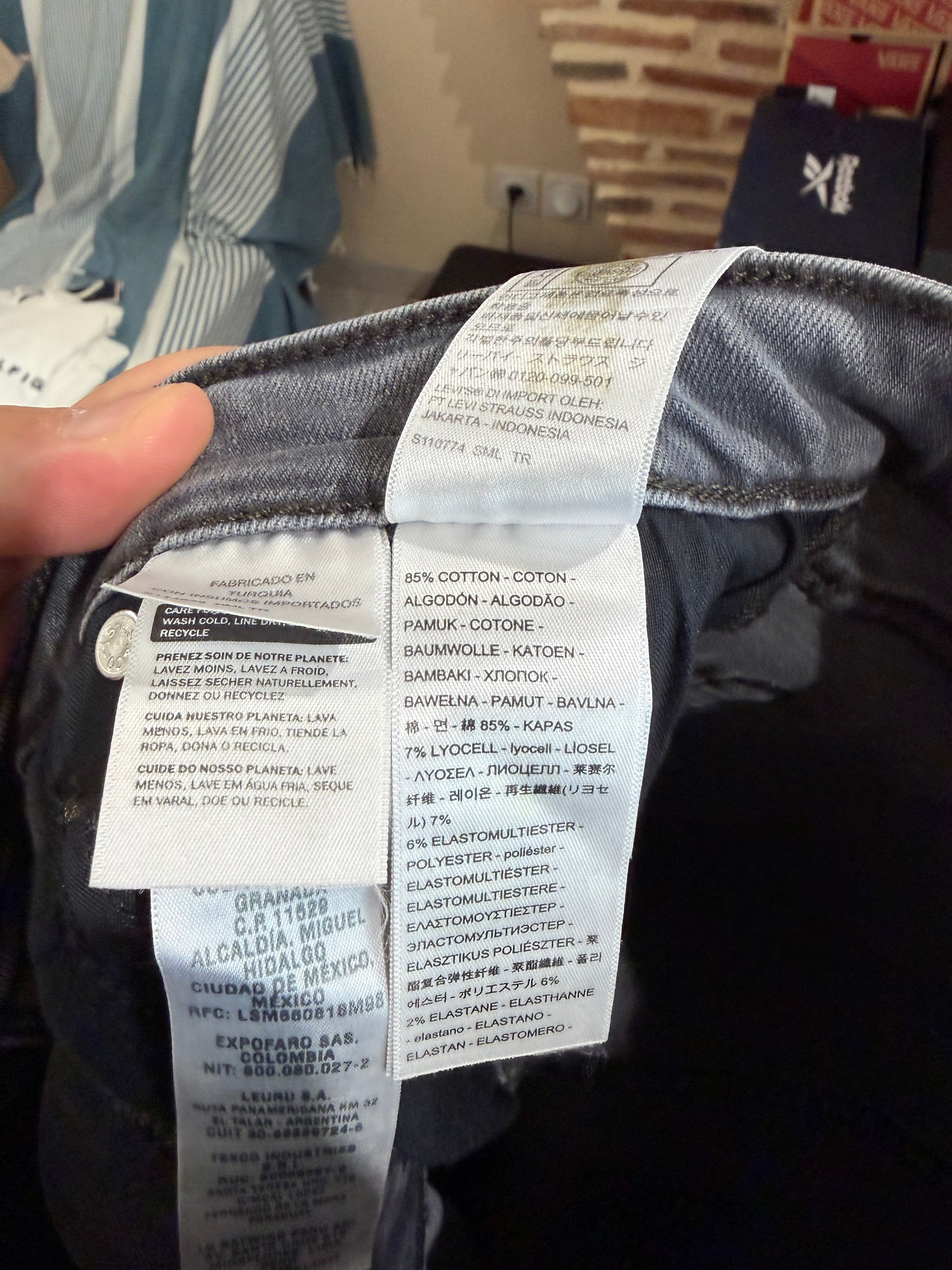 Jean Levi's® 721 High Rise Skinny Femme Gris Délavé – Taille W27 L30 – Neuf avec Étiquette