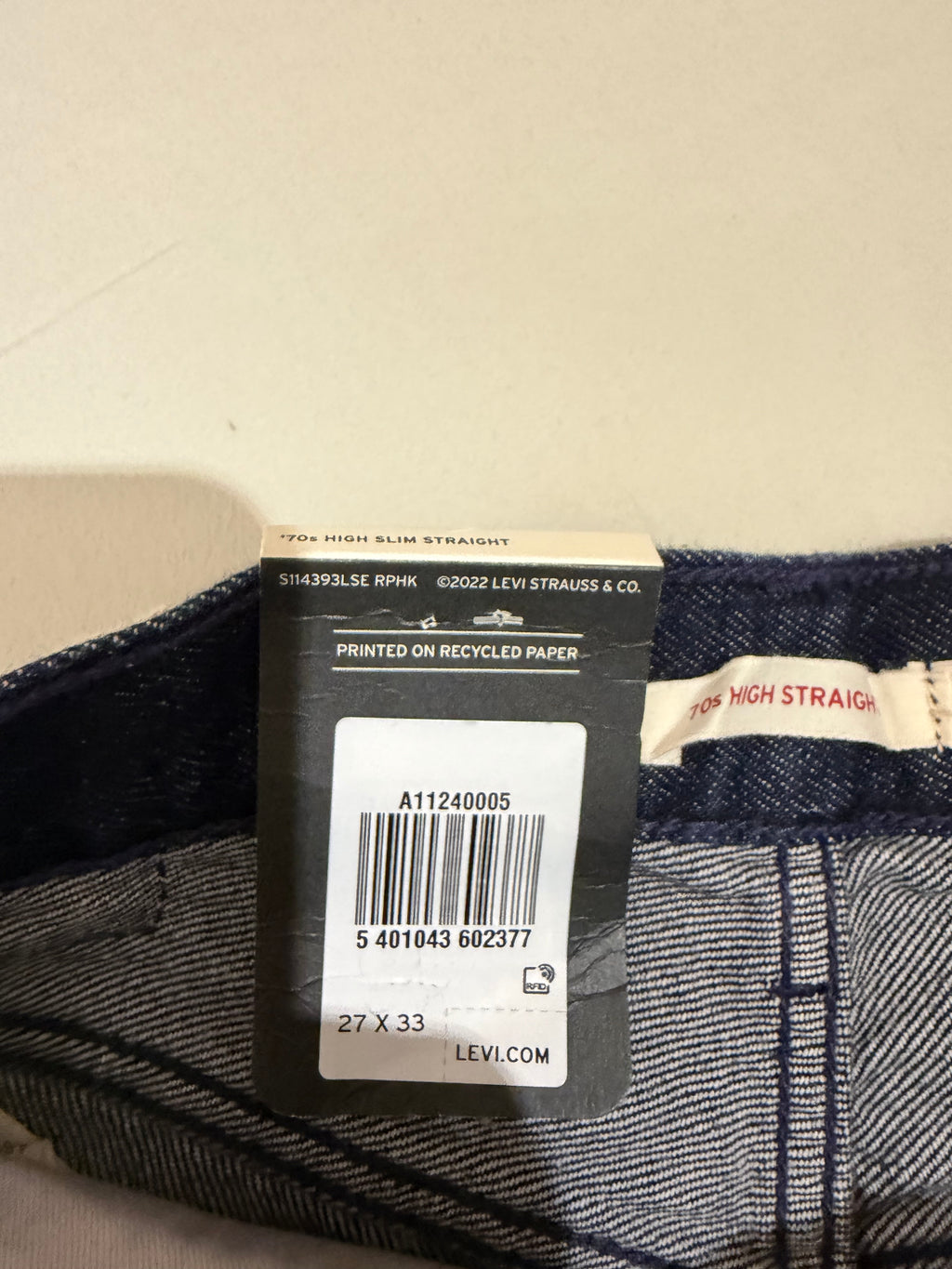 Jean Levi's® 70s High Slim Straight Femme Bleu Brut – Taille W27 L32 – Neuf avec Étiquette