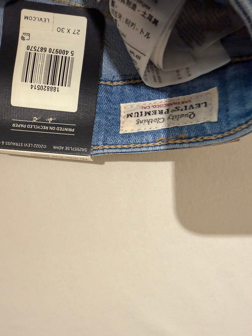 Jean Levi's® 721 High-Rise Skinny Femme Bleu Denim Clair – Taille W27 L30 – Neuf avec Étiquette