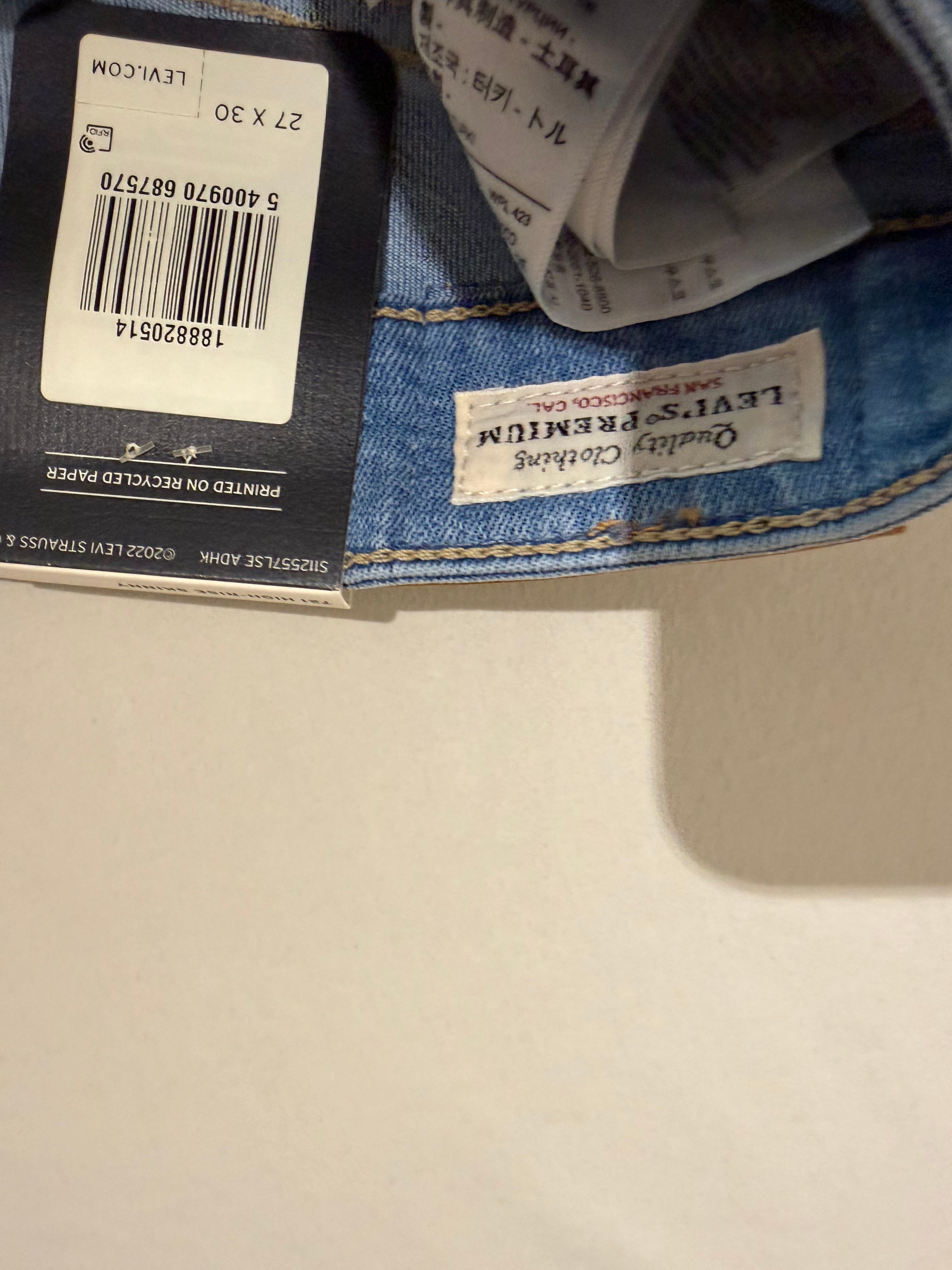 Jean Levi's® 721 High-Rise Skinny Femme Bleu Denim Clair – Taille W27 L30 – Neuf avec Étiquette