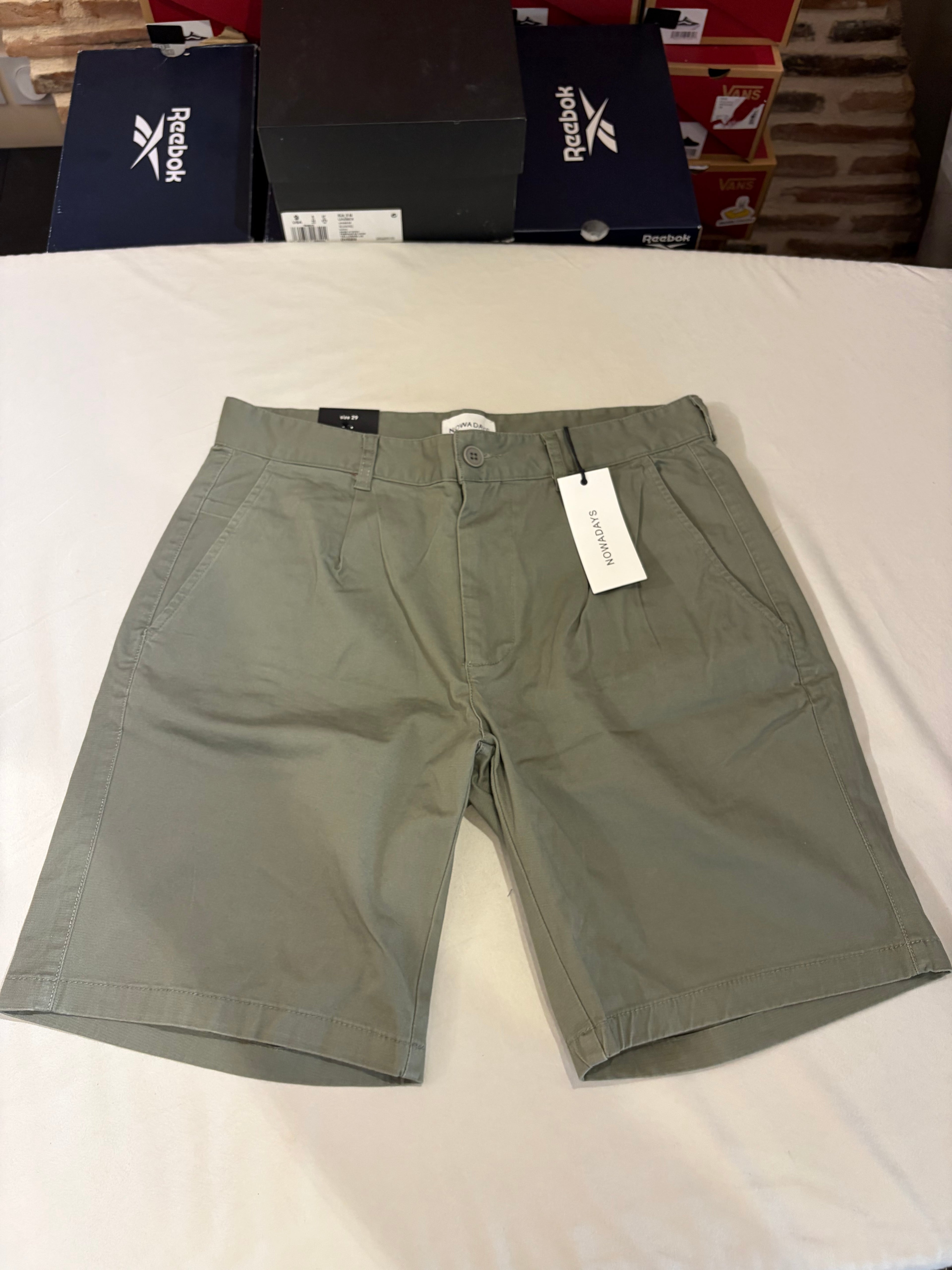 Short Chino Nowadays Homme Balsam Green – Taille 29 – Neuf avec étiquette