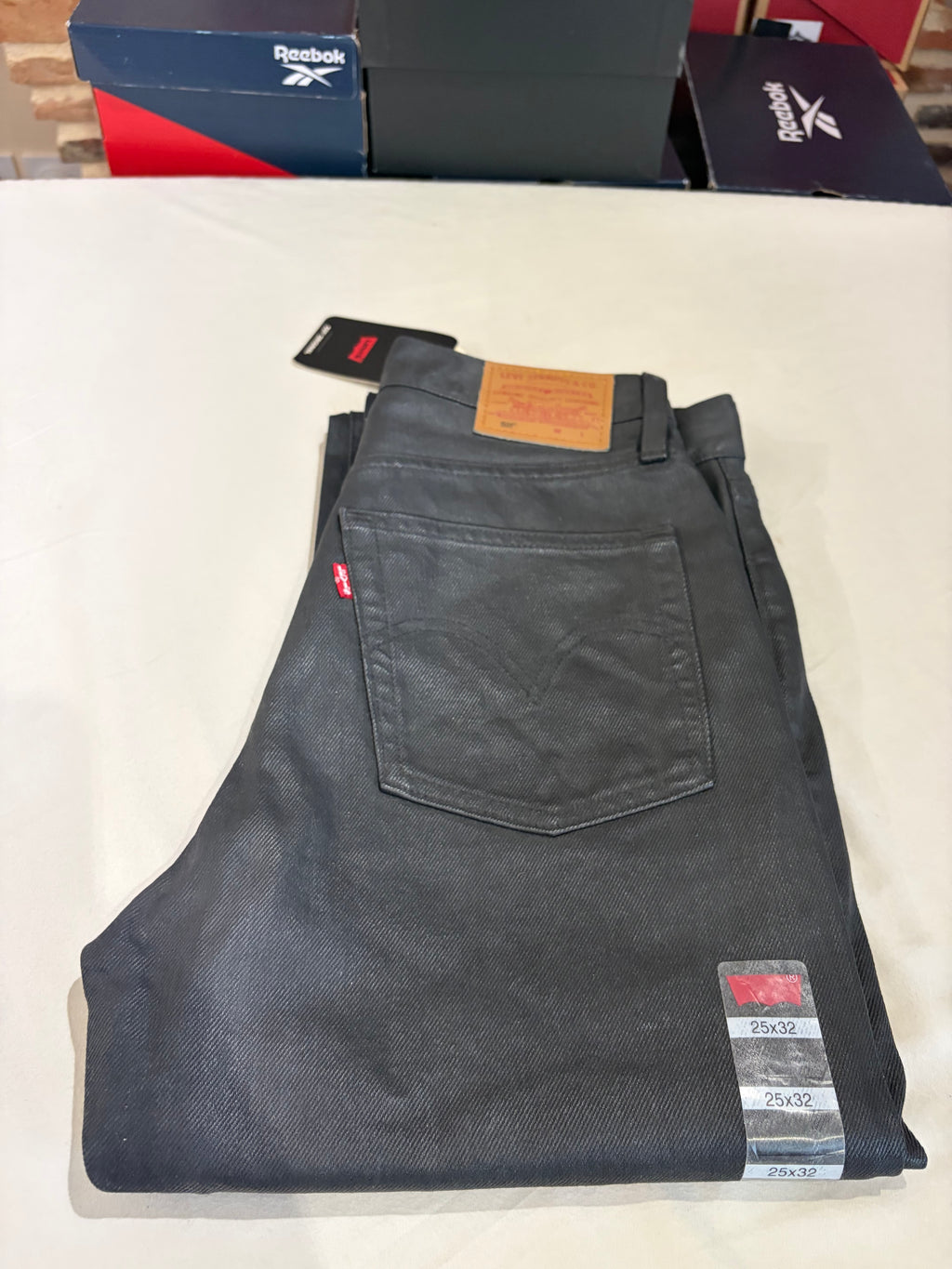 Levi's 501 Original Femme Neuf - Jean Enduit Gris Anthracite Taille 25x32