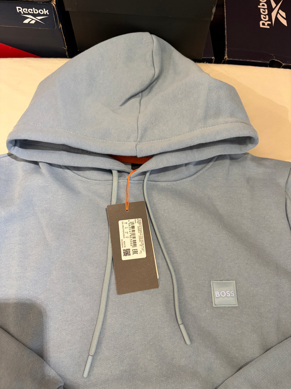 BOSS – Sweat à Capuche Homme Bleu Ciel Logo Patch – Taille M