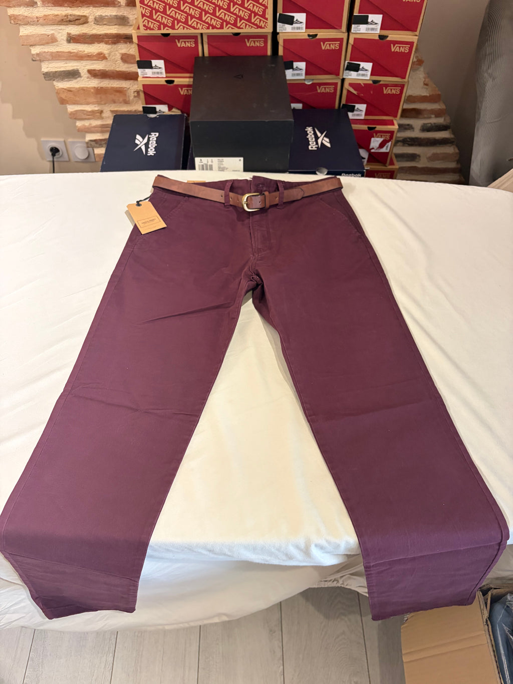 Pantalon Chino Jack & Jones JJICODY JJSPENCER Bordeaux W31 L34 Neuf avec Ceinture