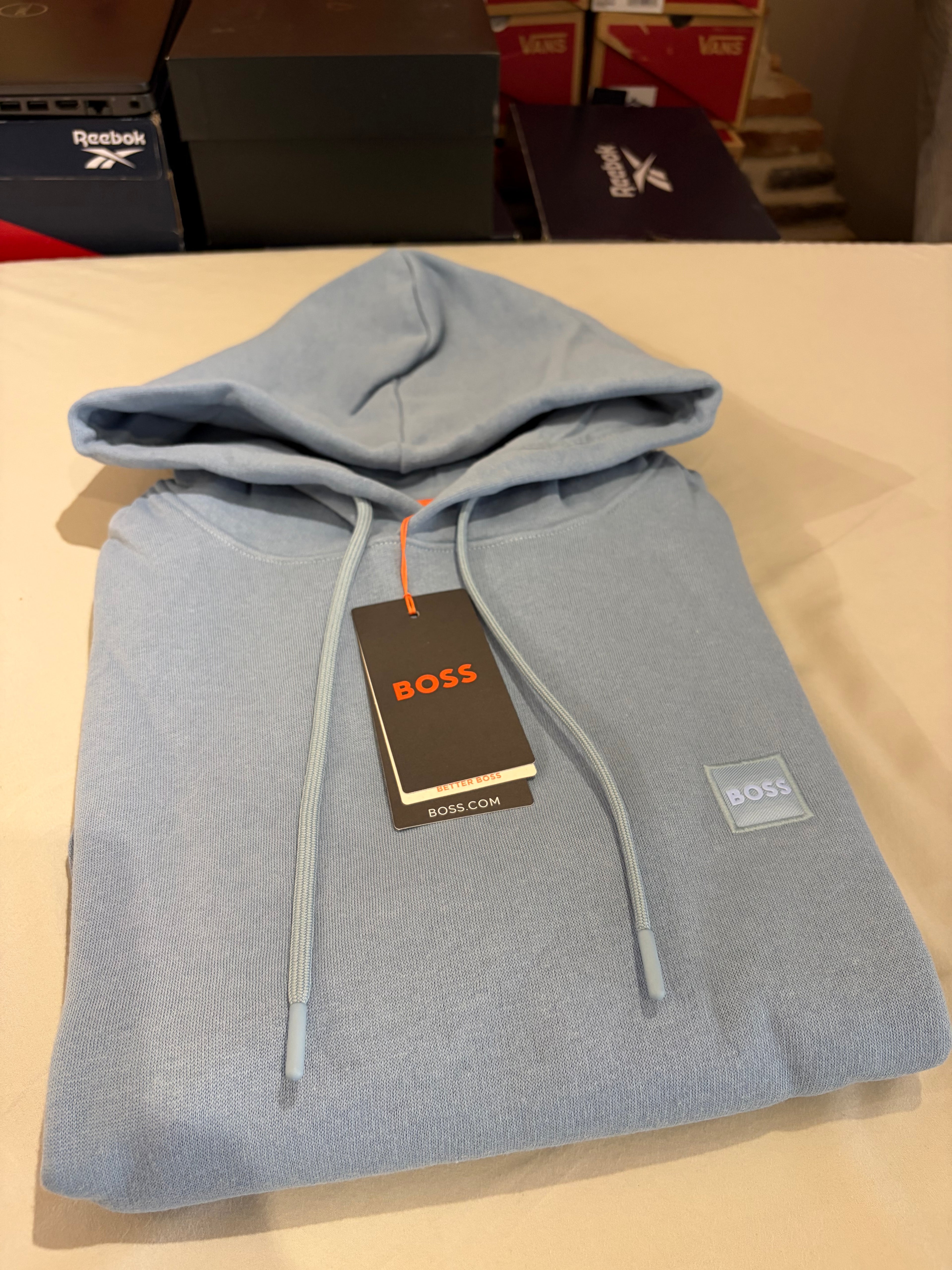 BOSS – Sweat à Capuche Homme Bleu Ciel Logo Patch – Taille M