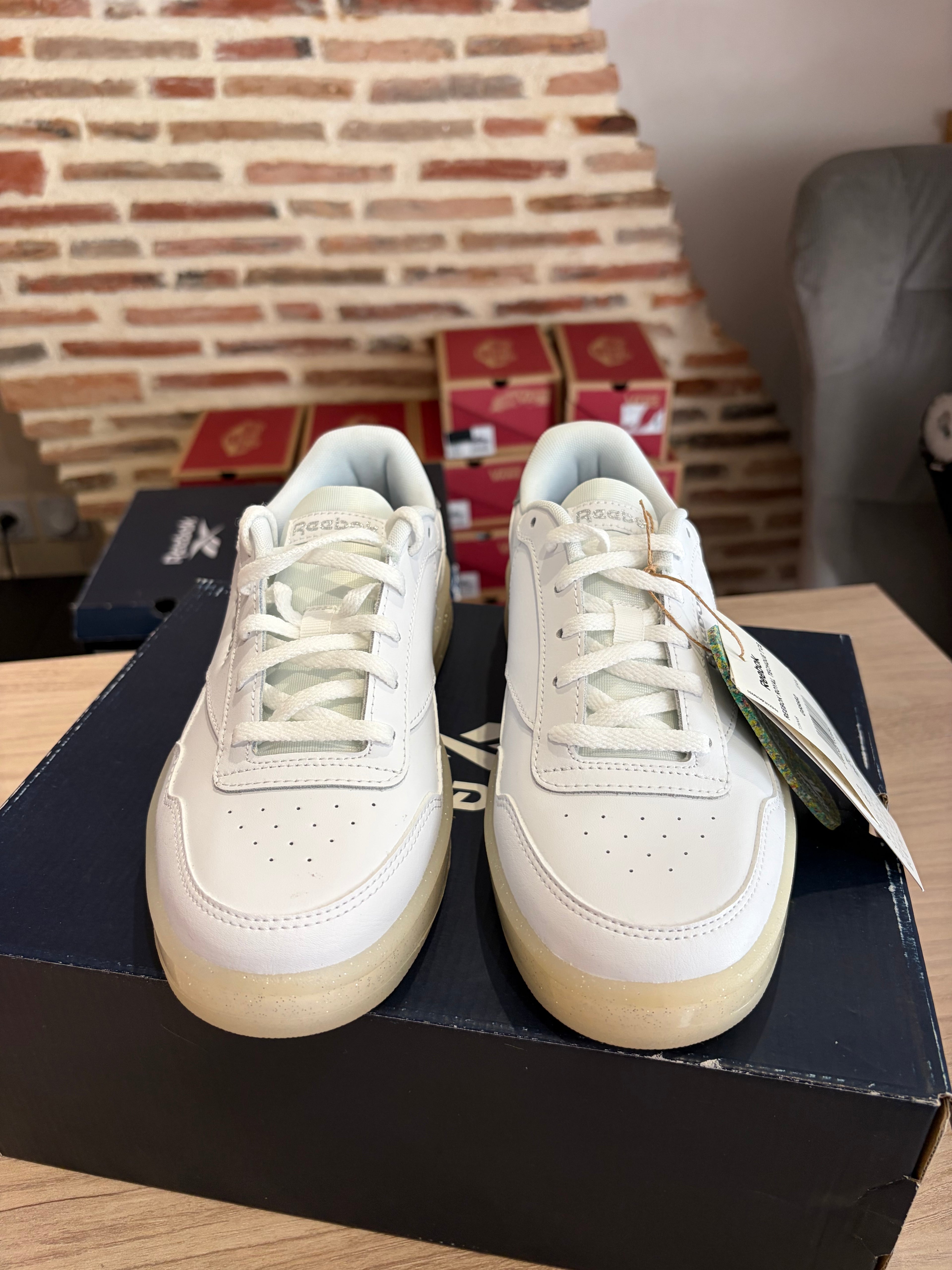 Reebok Royal Techque T CE Femme Blanche – Pointure 38,5 – Neuves avec boîte