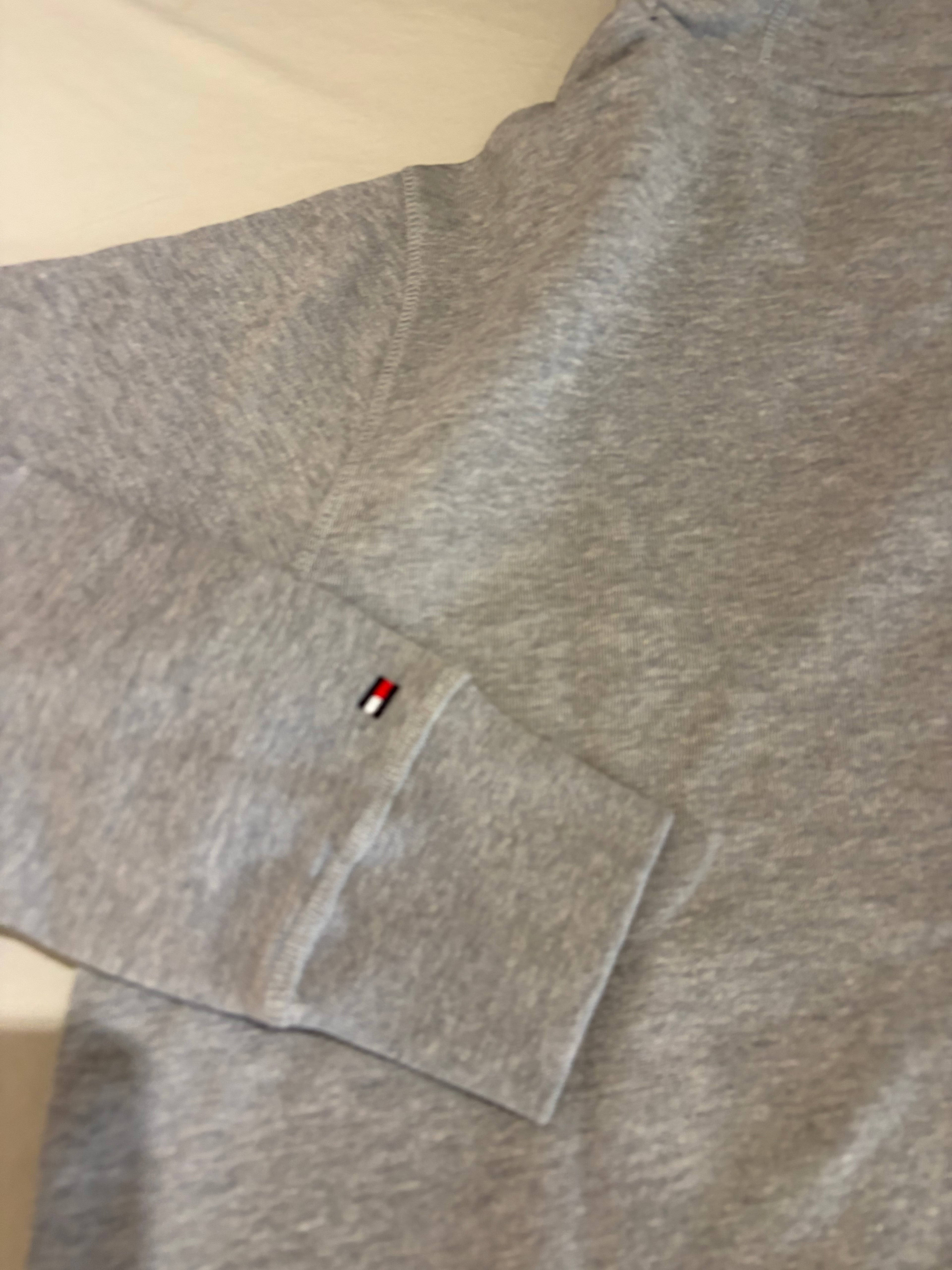 Sweat à capuche Tommy Hilfiger Homme Gris Chiné Cloud Heather Taille L - Tommy Logo Hoody - Neuf