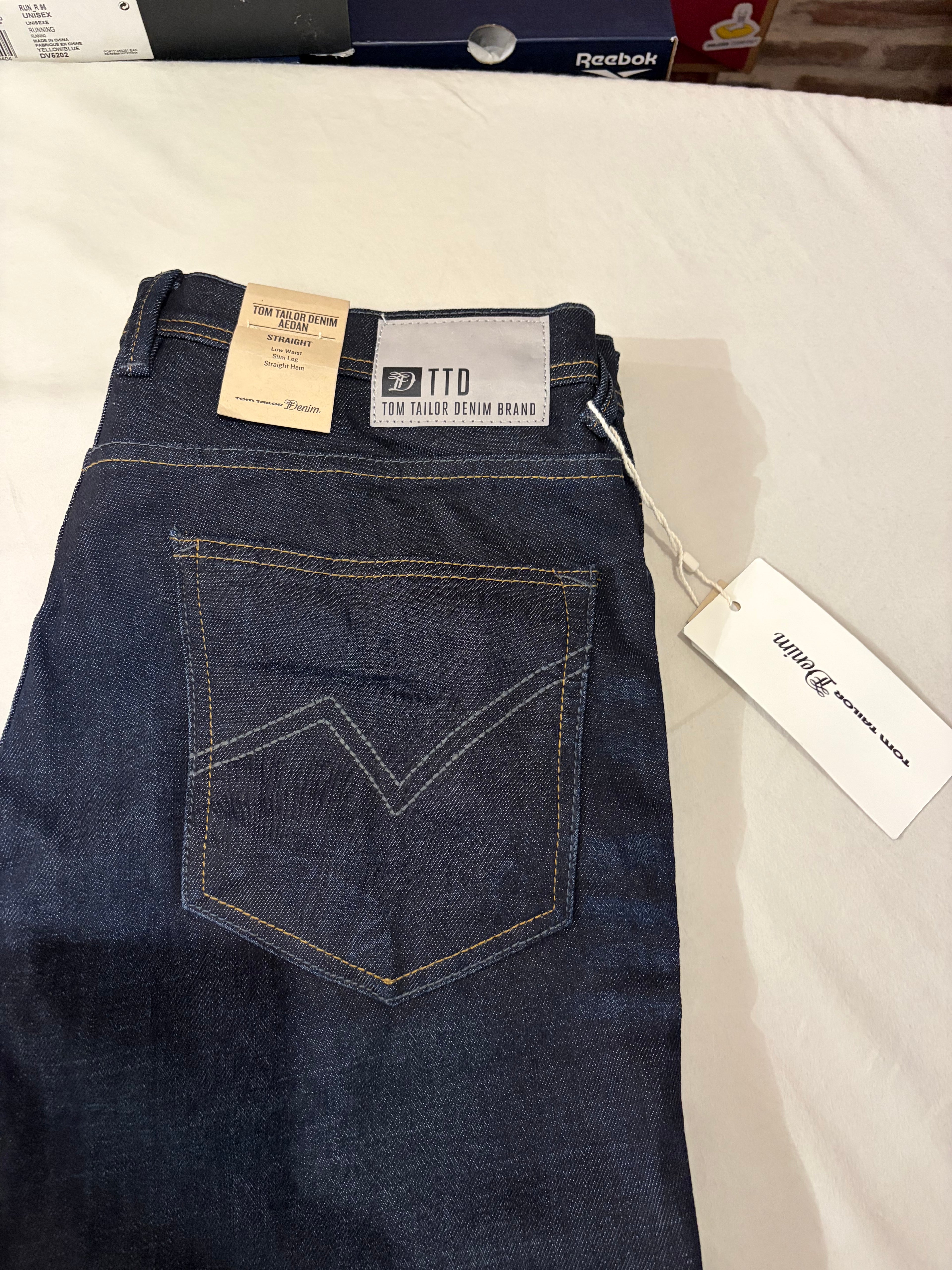 Jean Tom Tailor Denim Aedan Straight Homme Bleu Brut Foncé – Neuf avec étiquettes – Taille 31/32