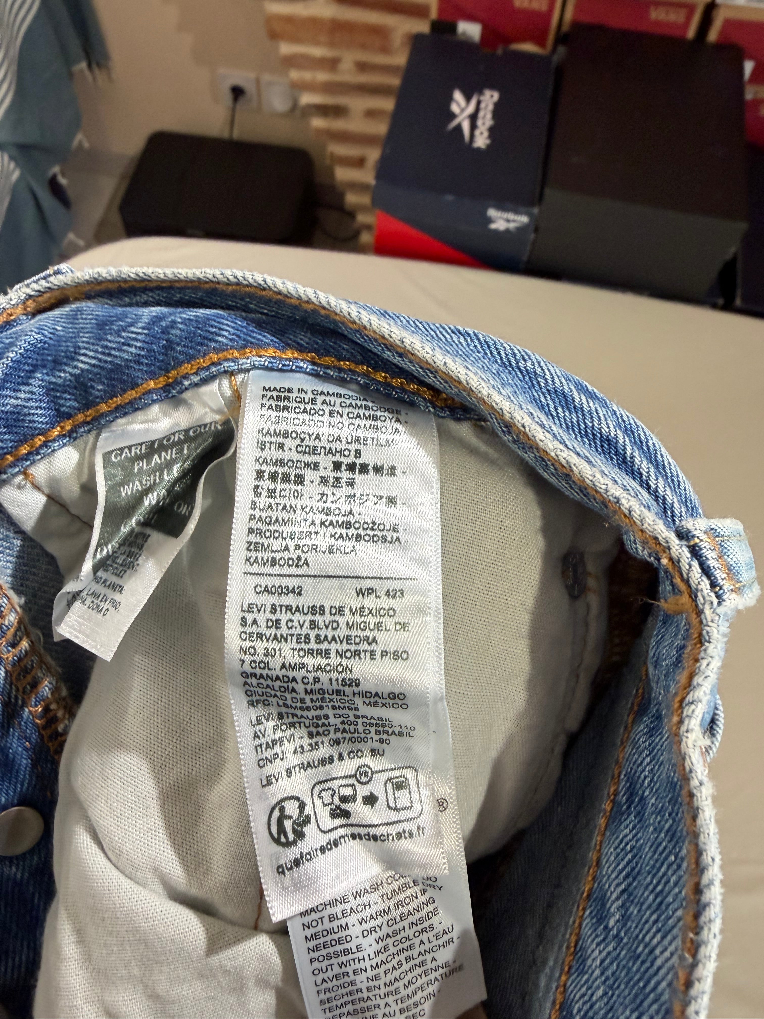 Levi's 501 Original Femme Bleu Clair 24x32 | Jean Droit Iconique Neuf
