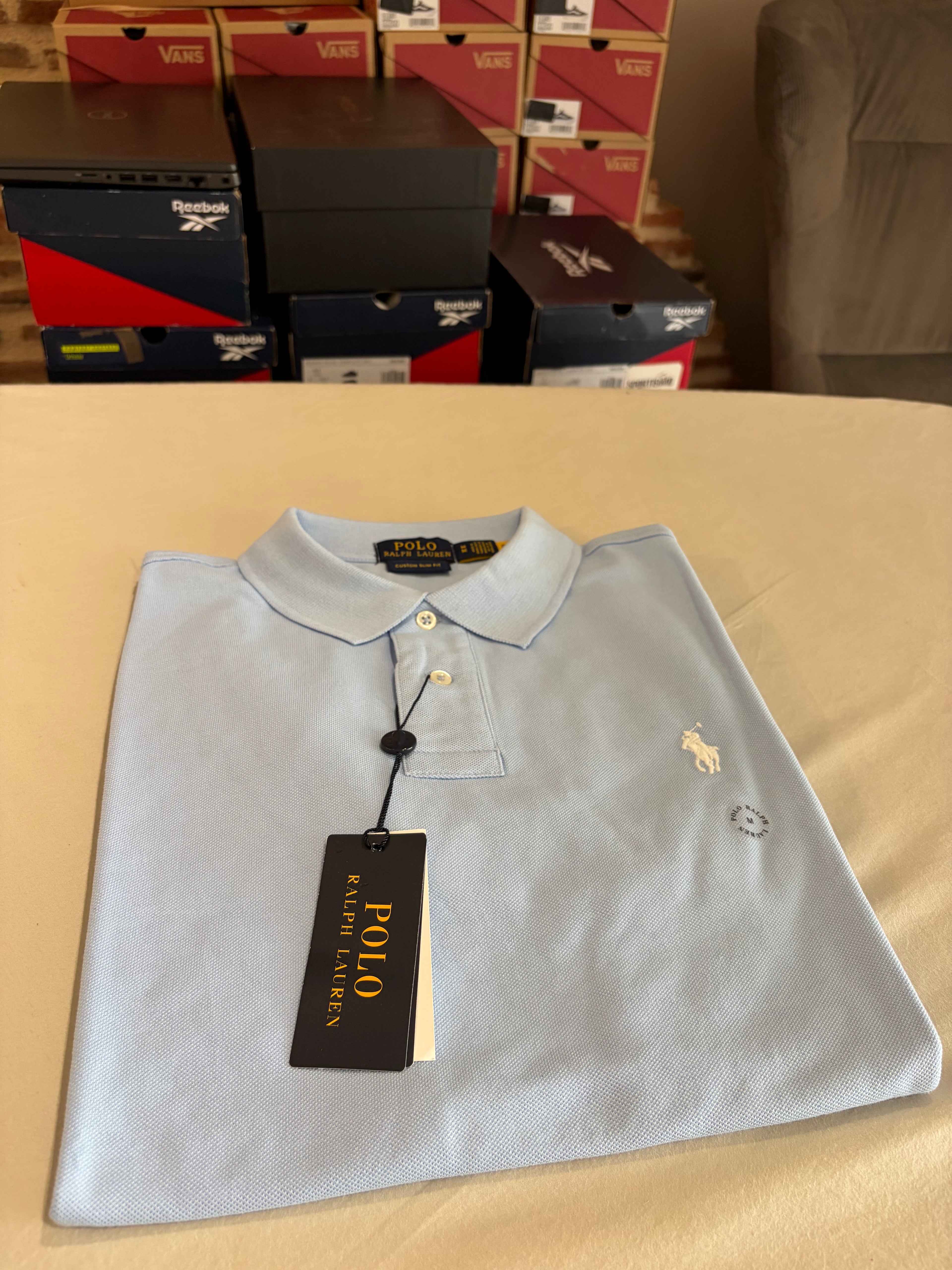 Polo Ralph Lauren Custom Slim Fit Bleu Ciel Logo Blanc Homme Taille M – Neuf avec étiquette