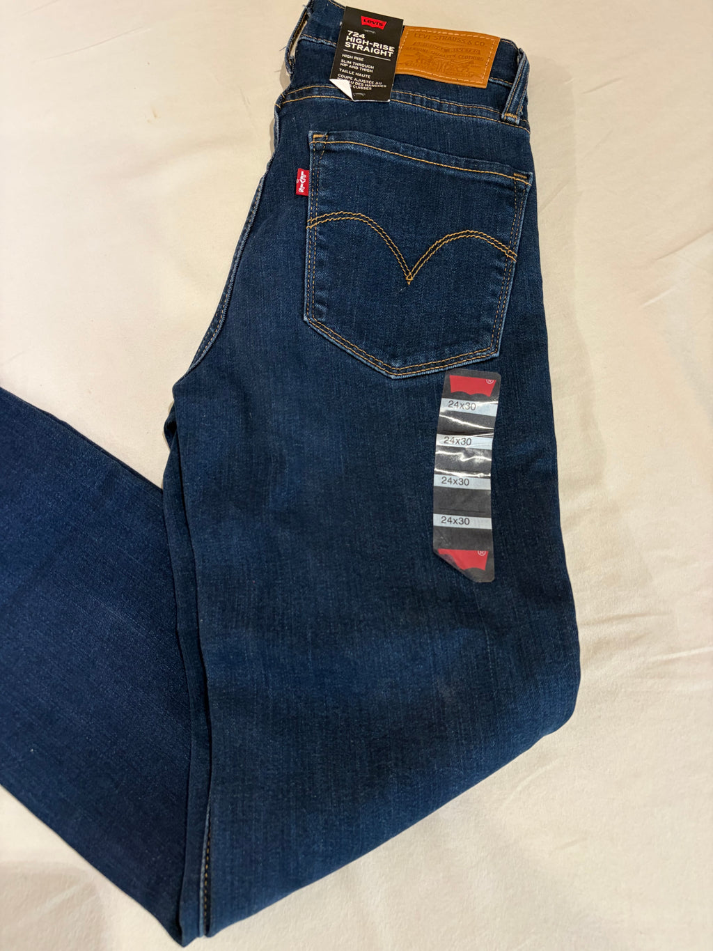 Levi's Premium 724 High-Rise Straight Femme Bleu Foncé 24x30 | Jean Taille Haute Neuf