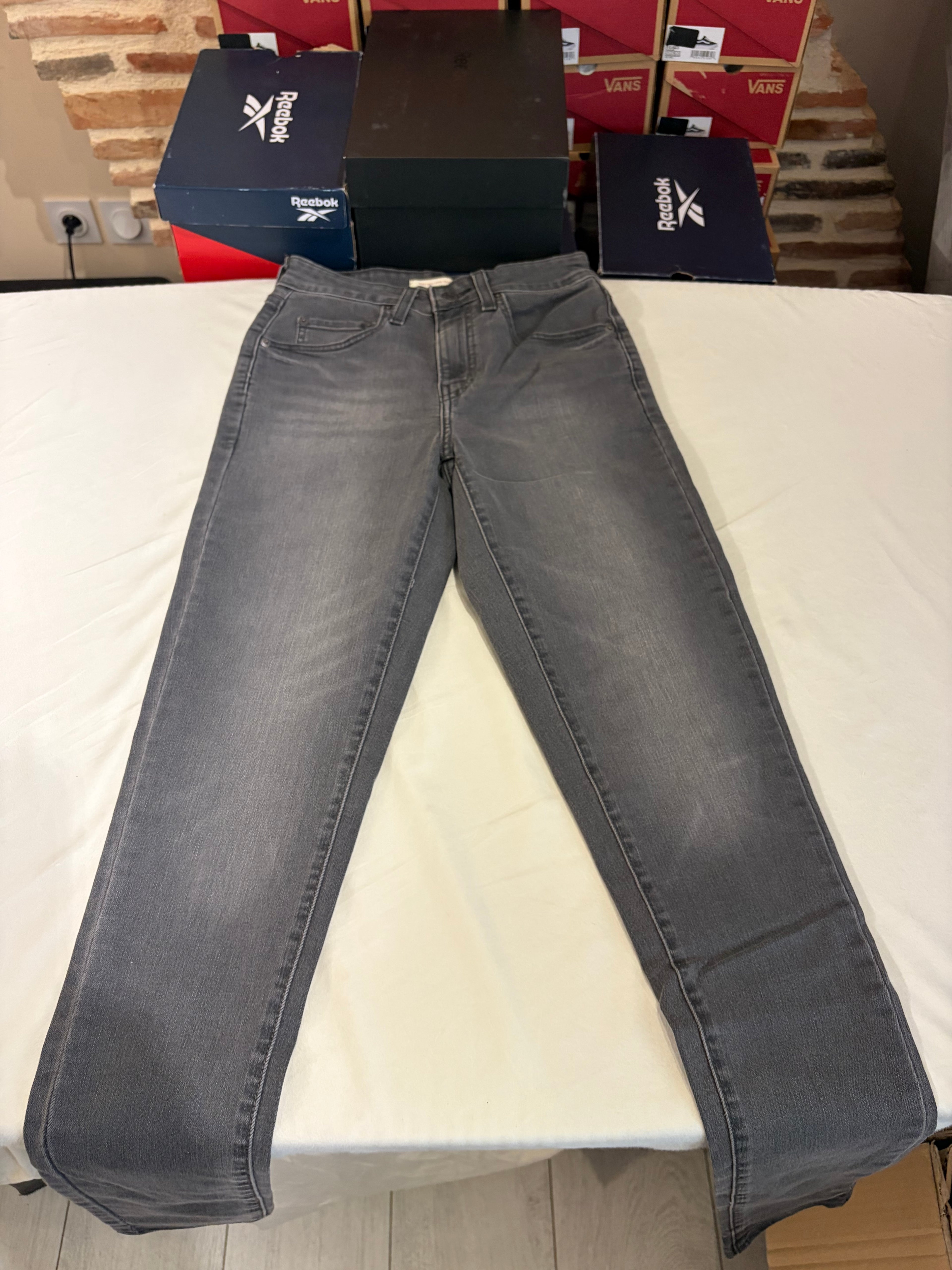 Levi's 721 High Rise Skinny Femme Neuf - Jean Gris Délavé Taille 25x32