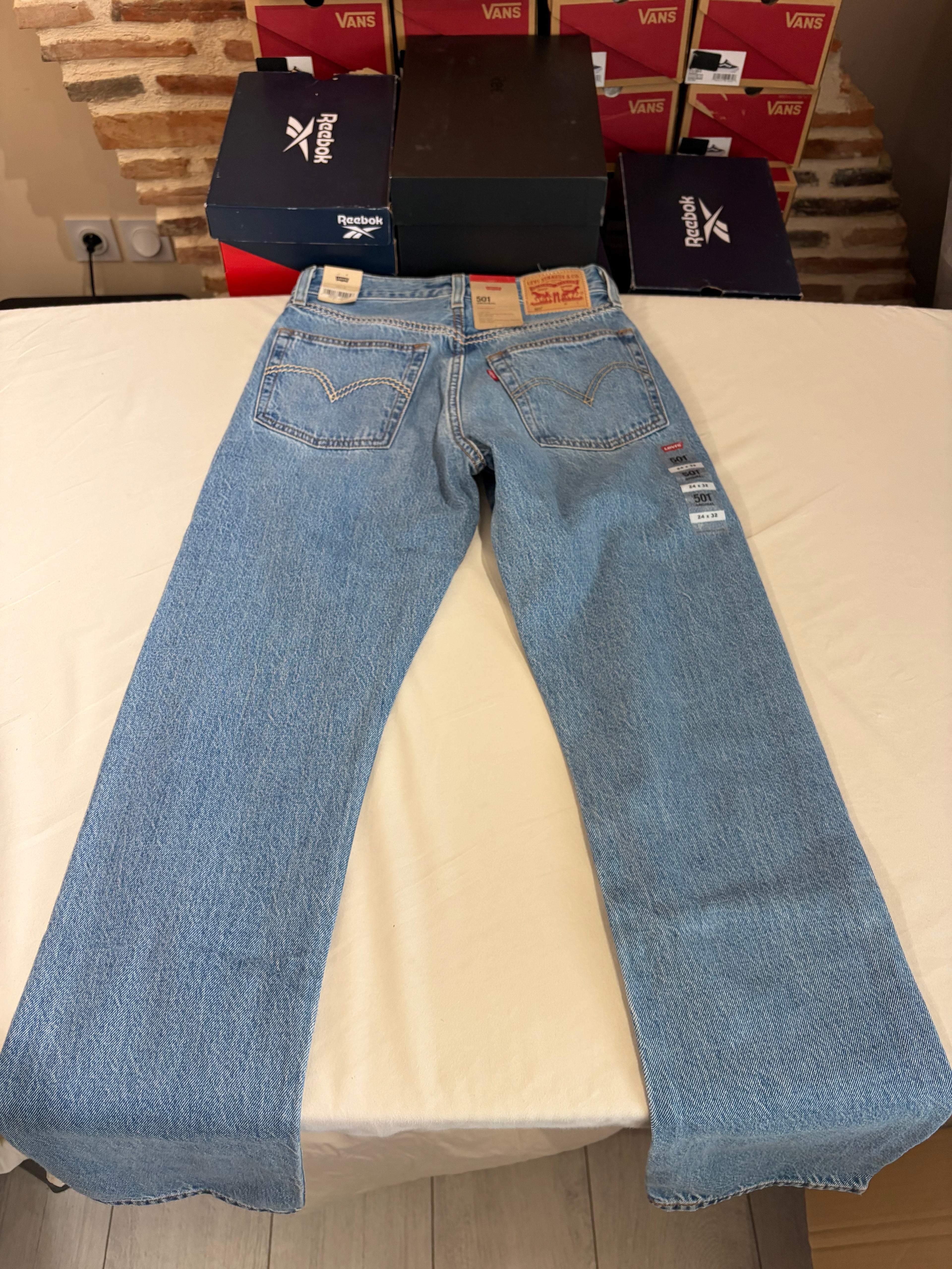 Levi's 501 Original Femme Bleu Clair 24x32 | Jean Droit Iconique Neuf