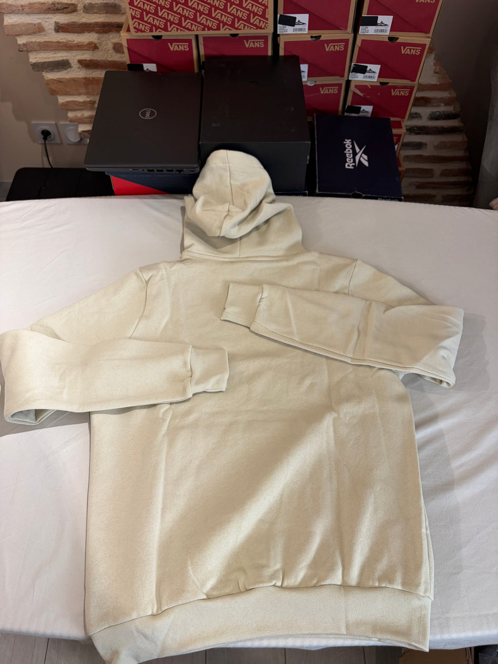 Sweat à Capuche BOSS Homme Wetalk Beige Clair – Logo Patch – Taille S – Neuf