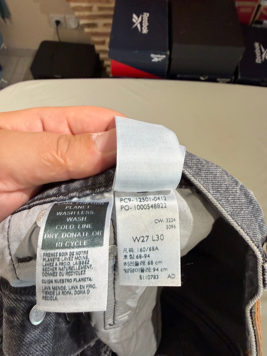 Jean Levi's® 501® Original Femme Gris Délavé – Taille W27 L30 – Neuf avec Étiquette