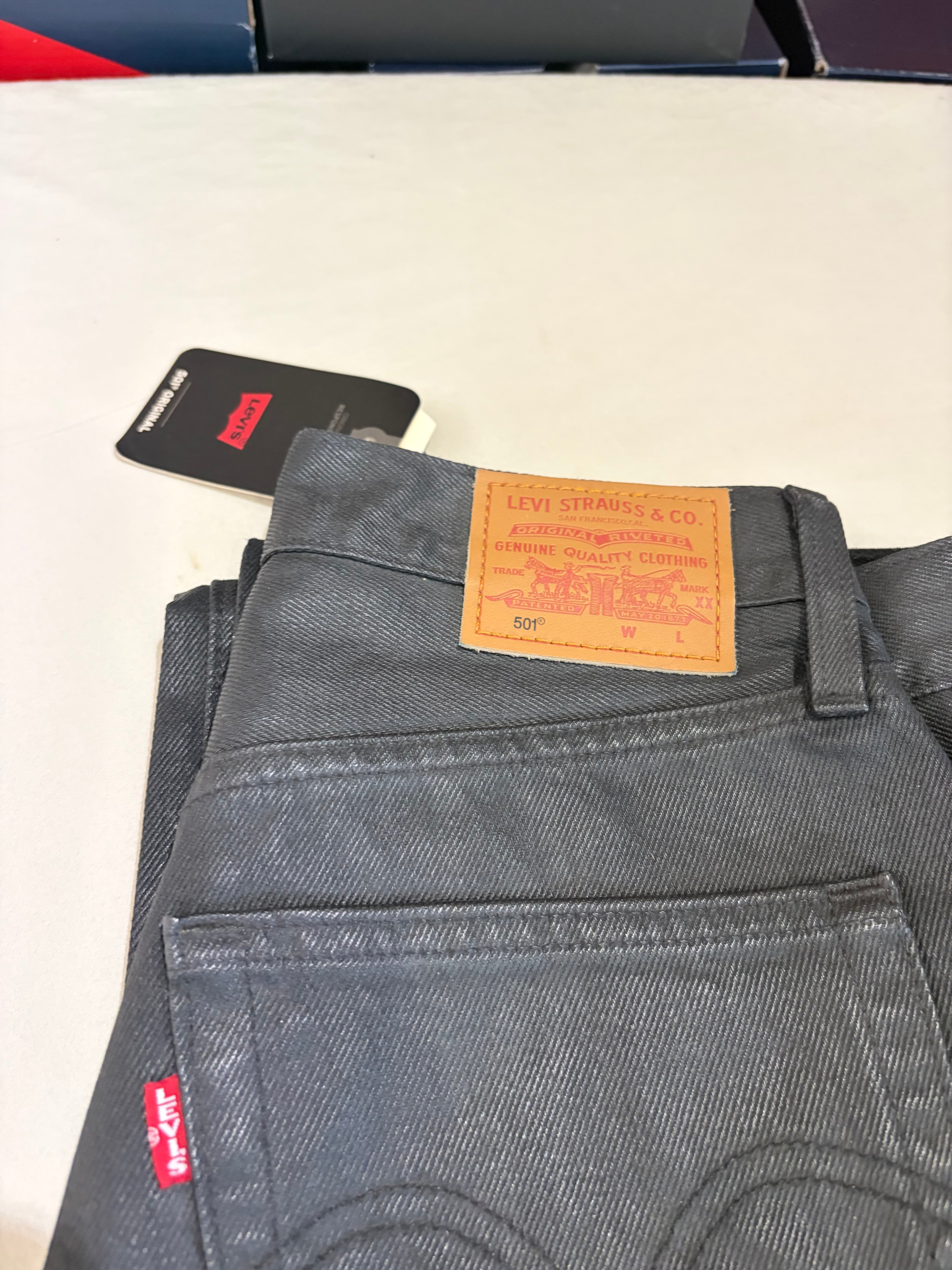 Levi's 501 Original Femme Neuf - Jean Enduit Gris Anthracite Taille 25x32