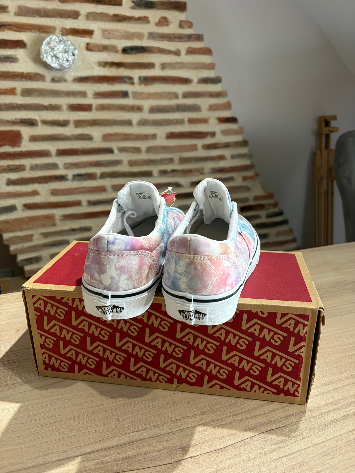 Vans Era Heart Tie Dye Multi/White Femme - Taille 36 EU - Neuves avec boîte