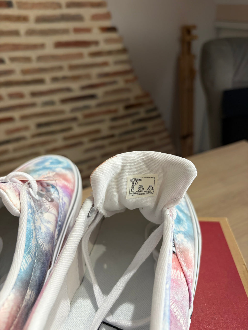 Vans Era Heart Tie Dye Multi/White Femme - Taille 36 EU - Neuves avec boîte