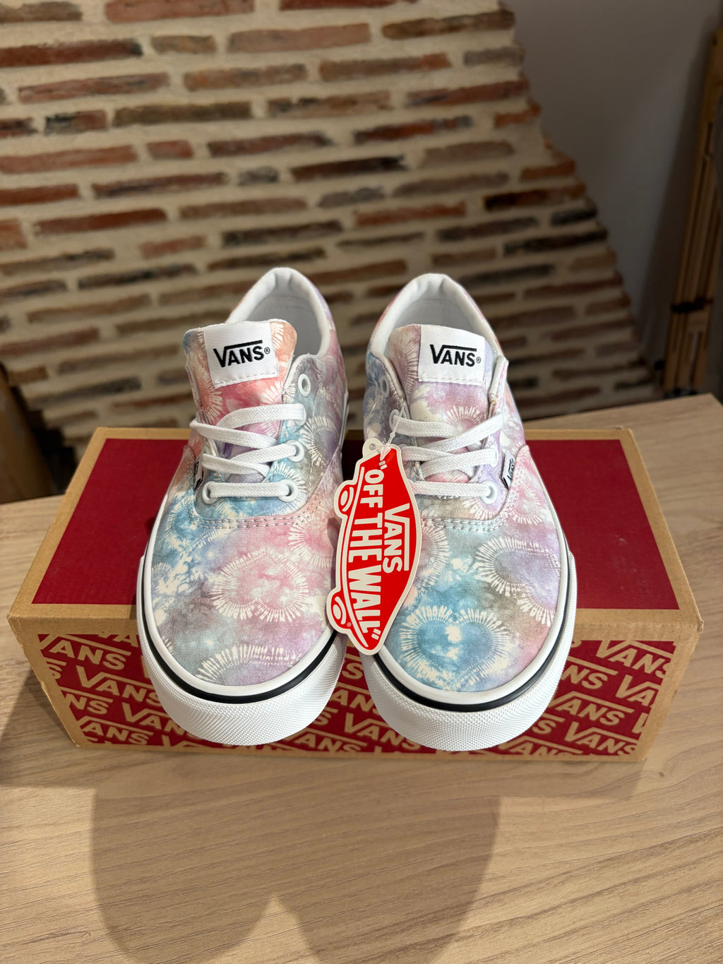 Vans Era Heart Tie Dye Multi/White Femme - Taille 36 EU - Neuves avec boîte
